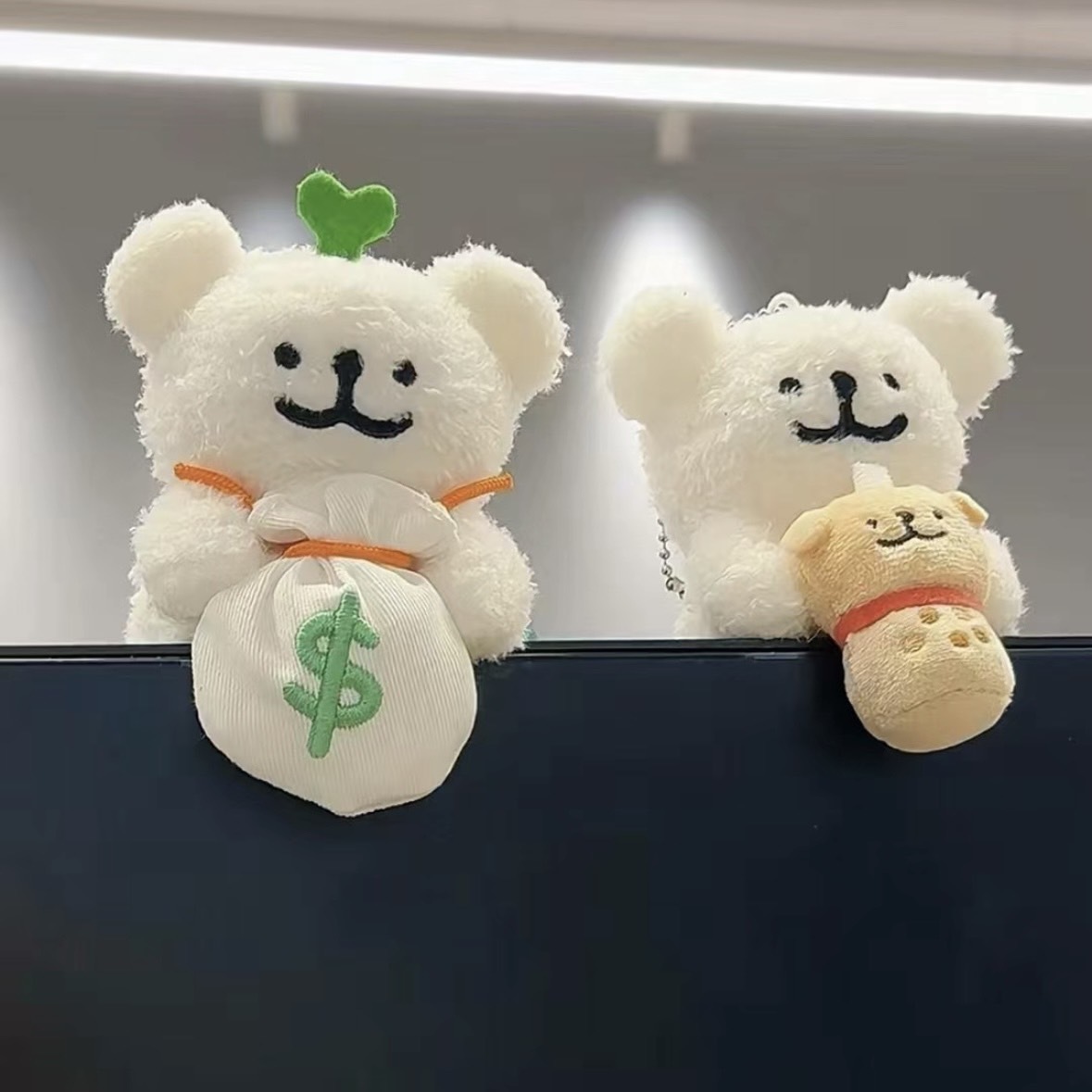 iSNEAKERS | 線條小狗 Maltese 好運兜兜盲盒 吊飾 娃娃 8款