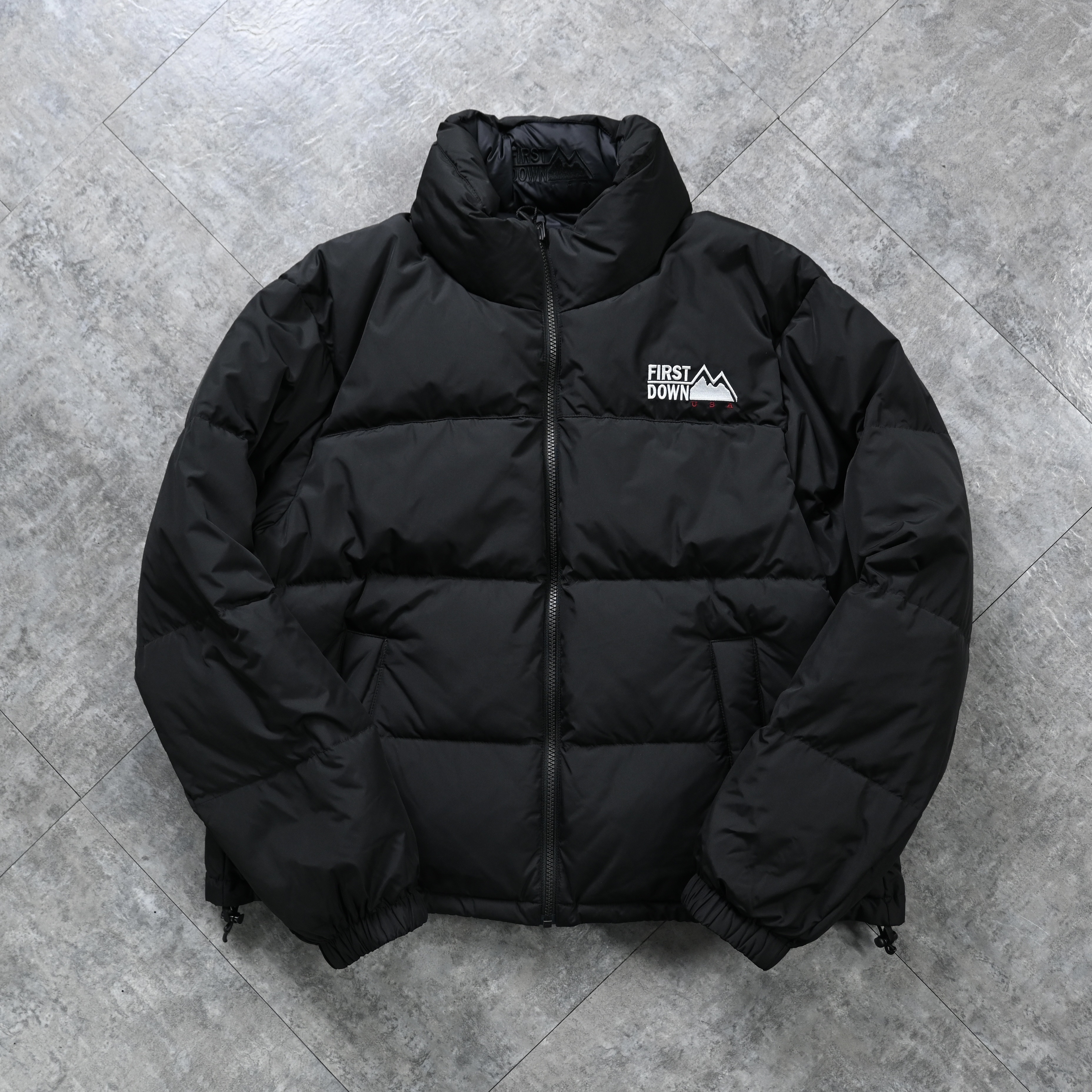 First Down JP REVERSIBLE BUBBLE DOWN JACKET SHORT