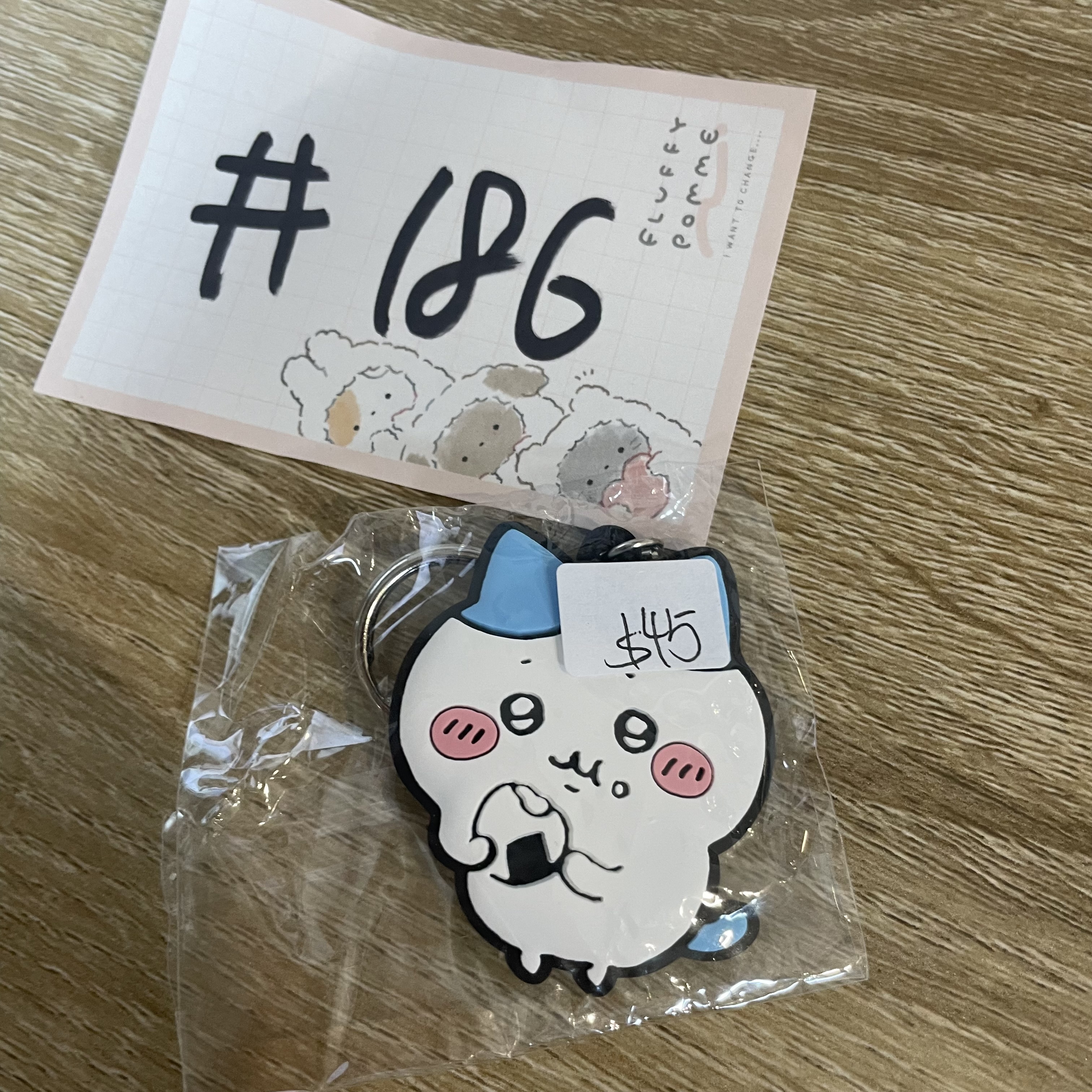 CHIIKAWA  八字貓   掛件#186