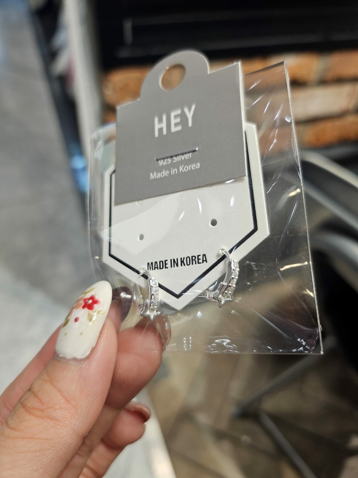 HM3440 ⚪️925 銀 星星鑲鑽造型耳圈