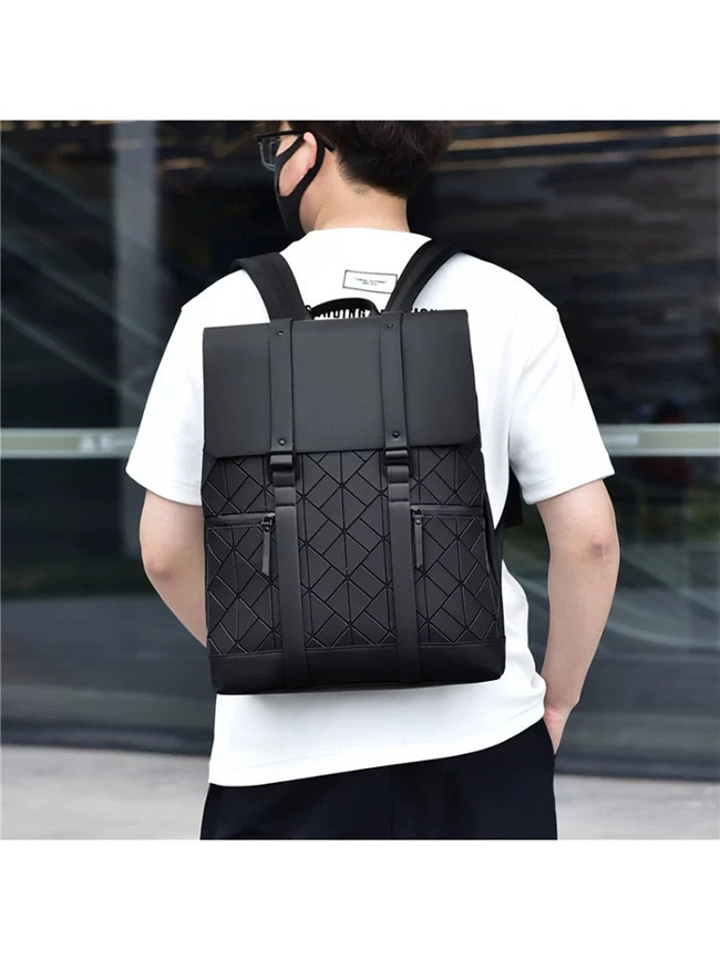 未來感菱格霧面設計時尚雙肩包-黑/紫現貨