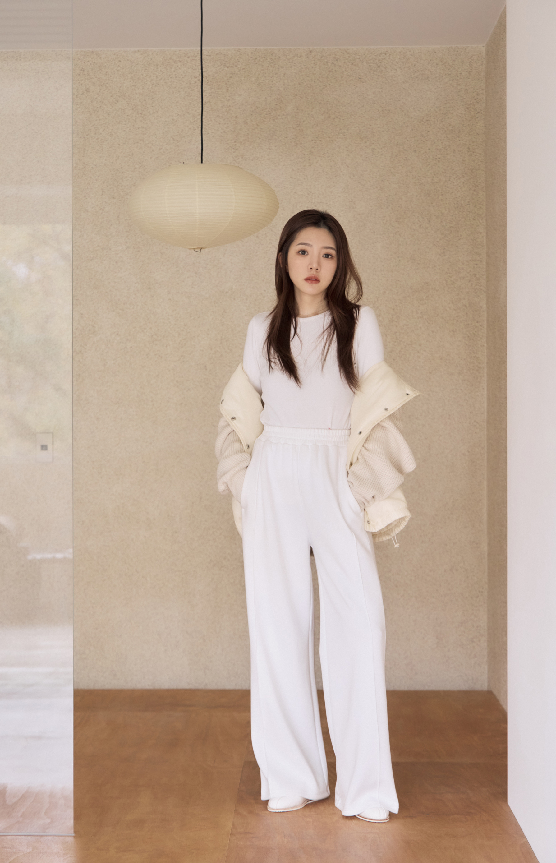 guten made/直臀直腿垂墜感賴床長褲-白