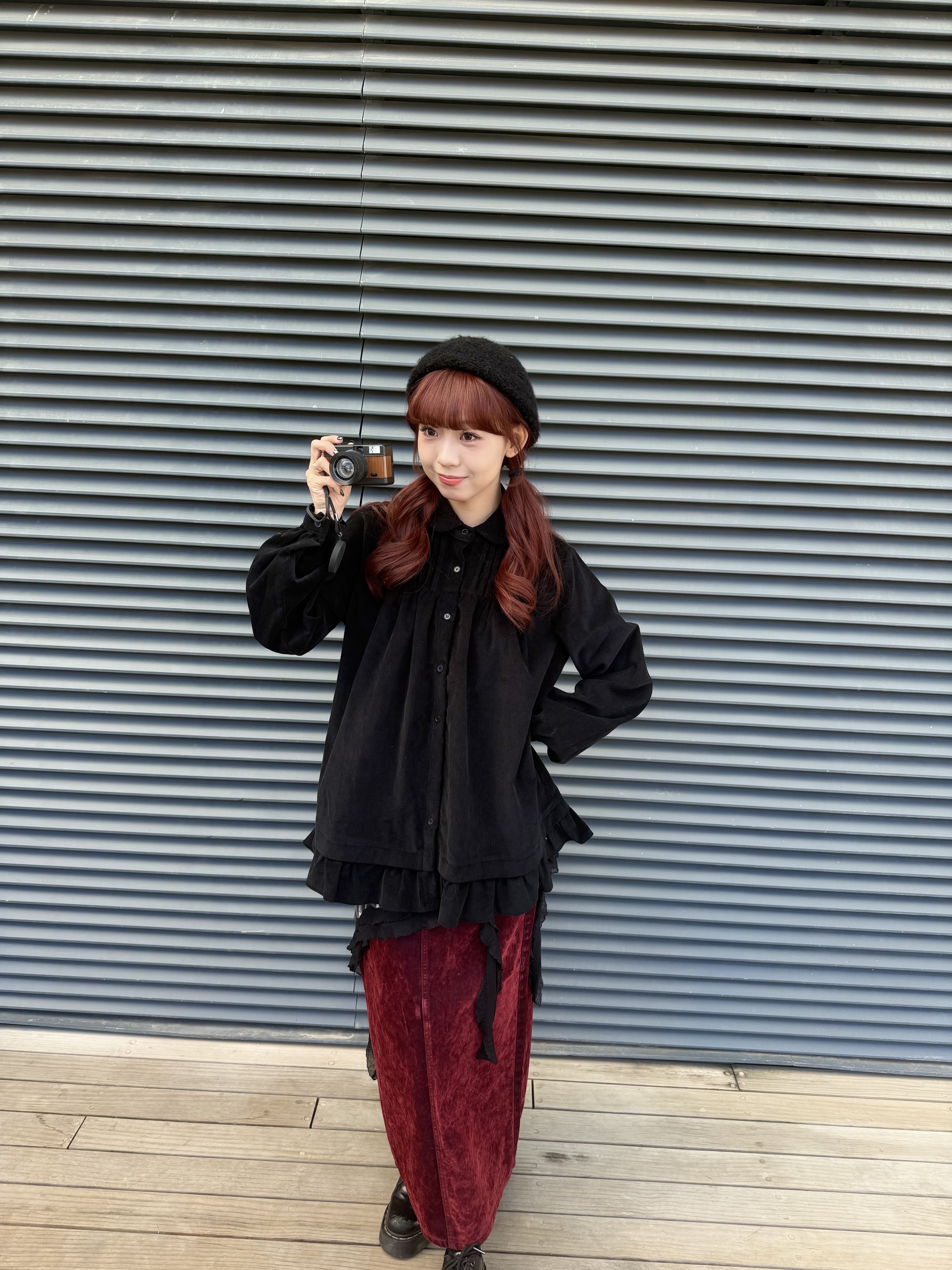 [兩色入] 燈芯絨娃娃領荷葉邊恤衫(Black)