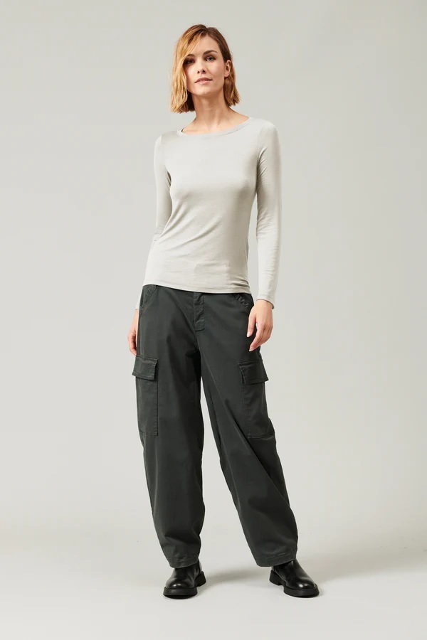 TRANSIT 末代爾長袖內搭(米)