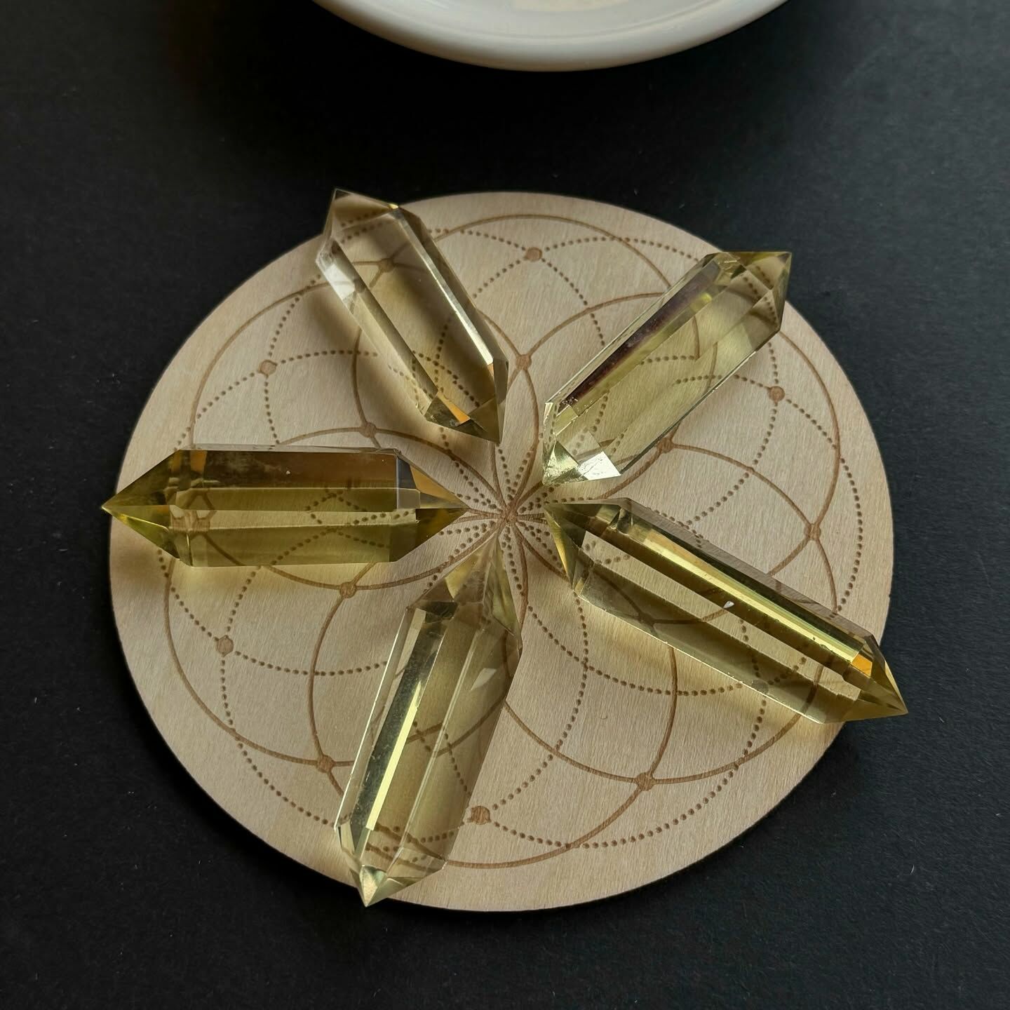 [原石] 靈性圖騰 生命之花 水晶陣盤