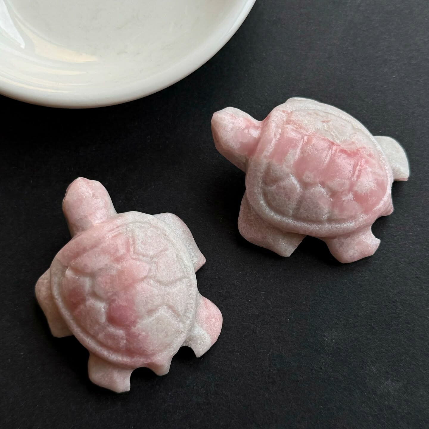 [原石] 粉紅澳寶 海龜 水晶擺件