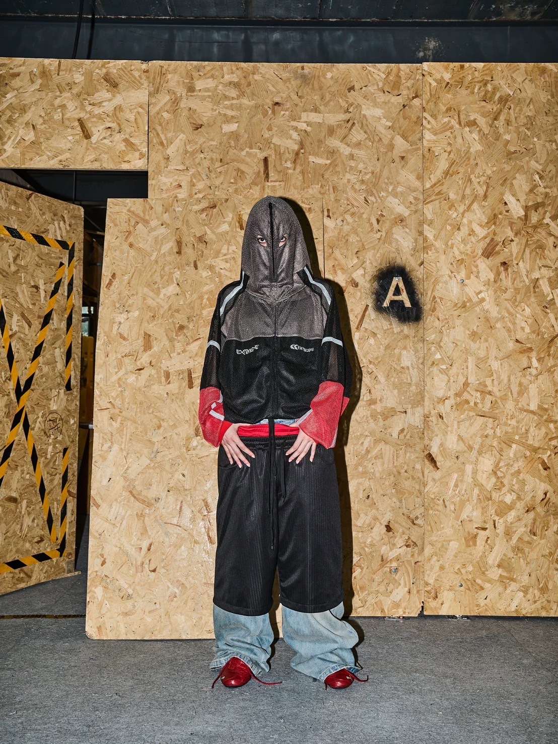 BLINDNOPLAN 運動網眼 異色拼接 連帽外套