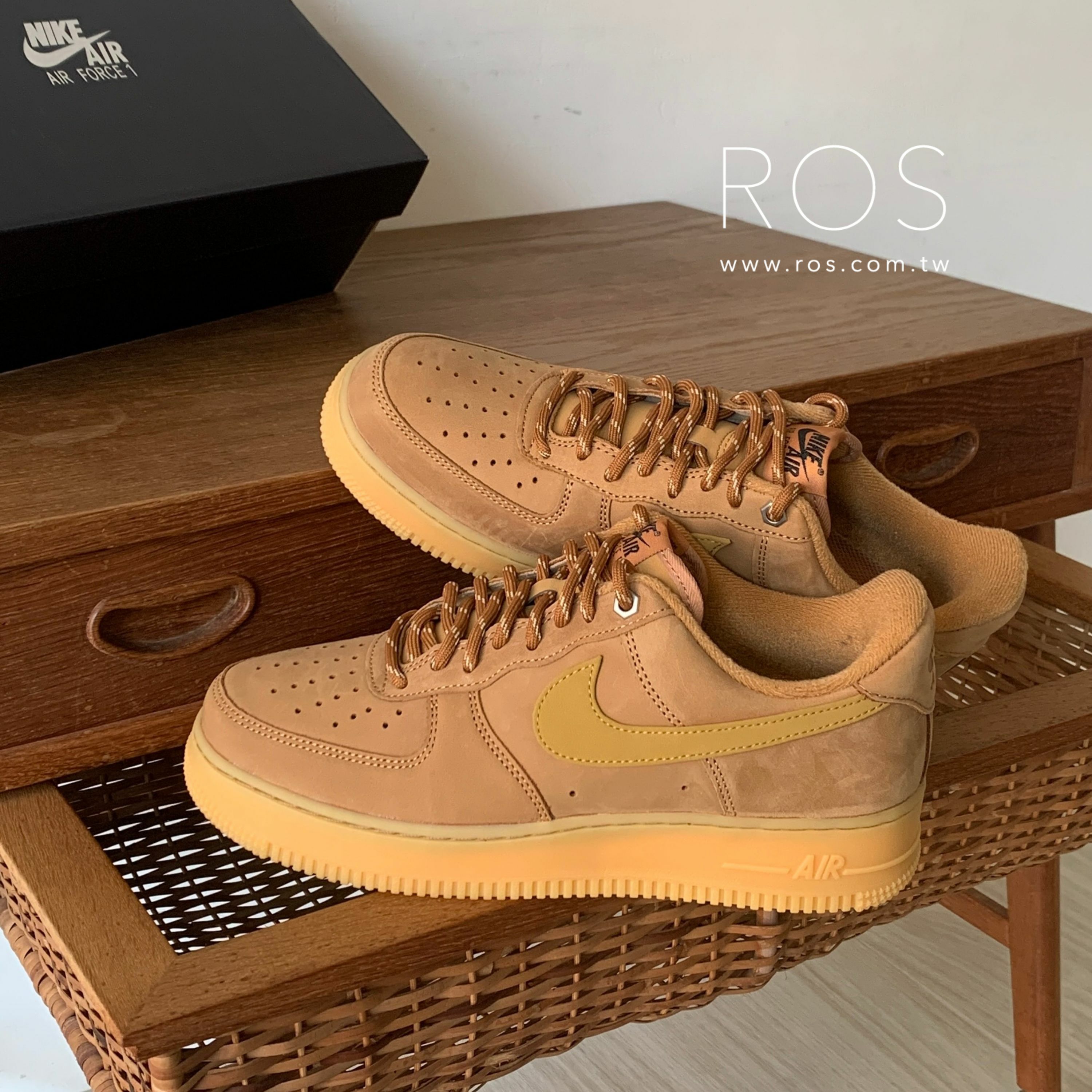 Nike Air Force 1 小麥色