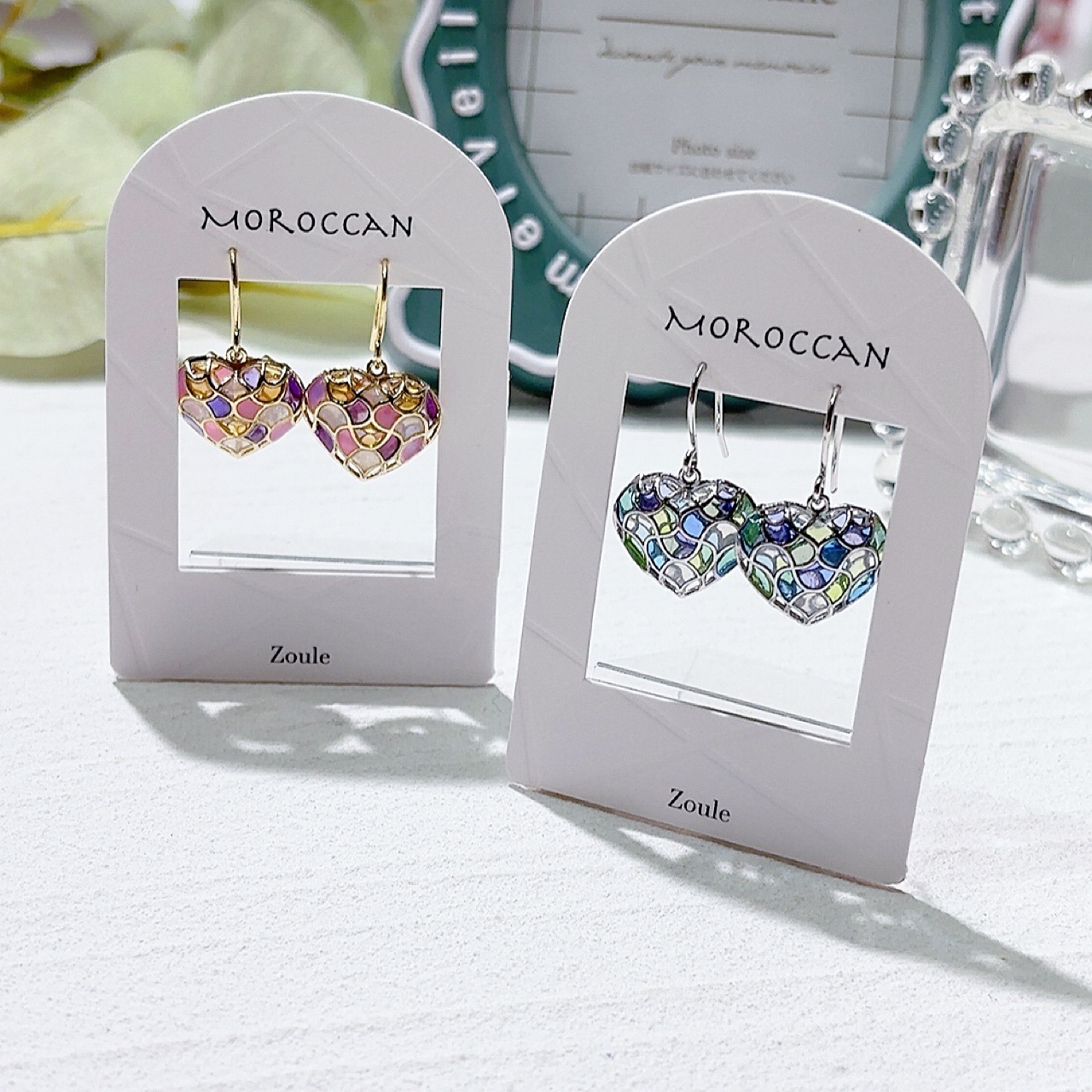 彩色玻璃心形耳環