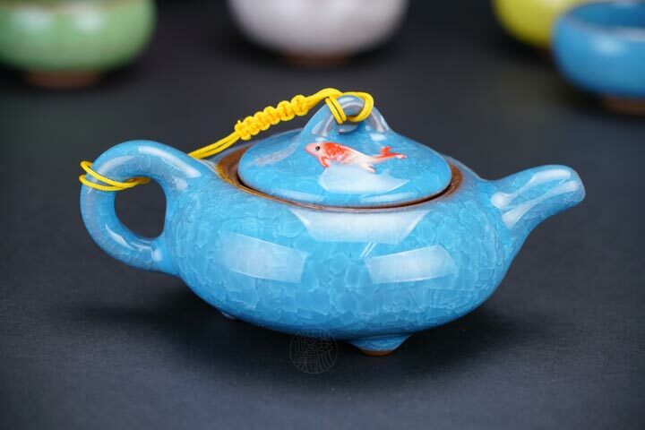 鹿港窯禮品館│冰裂釉陶瓷茶具組【魚趣設計】一壺六杯｜春節伴手禮、商務贈品首選