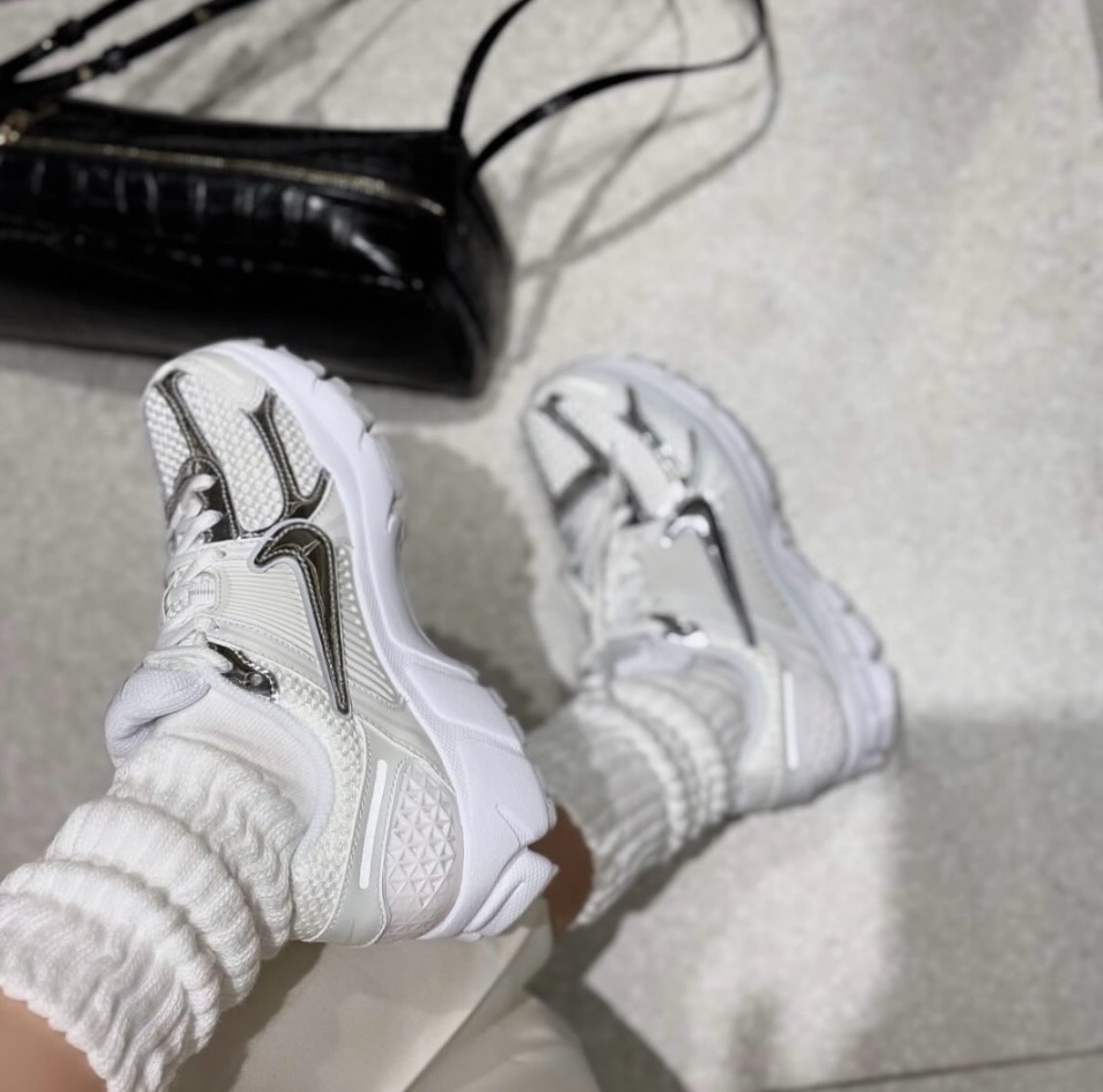 Nike Zoom Vomero 5 Chrome Toe白銀色 HF7723-100