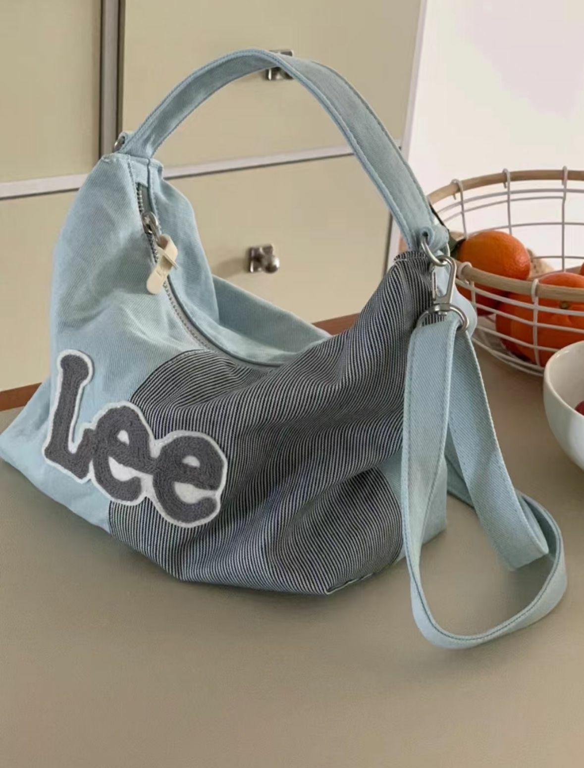 【現貨】LEE G011303 拼色斜咩袋