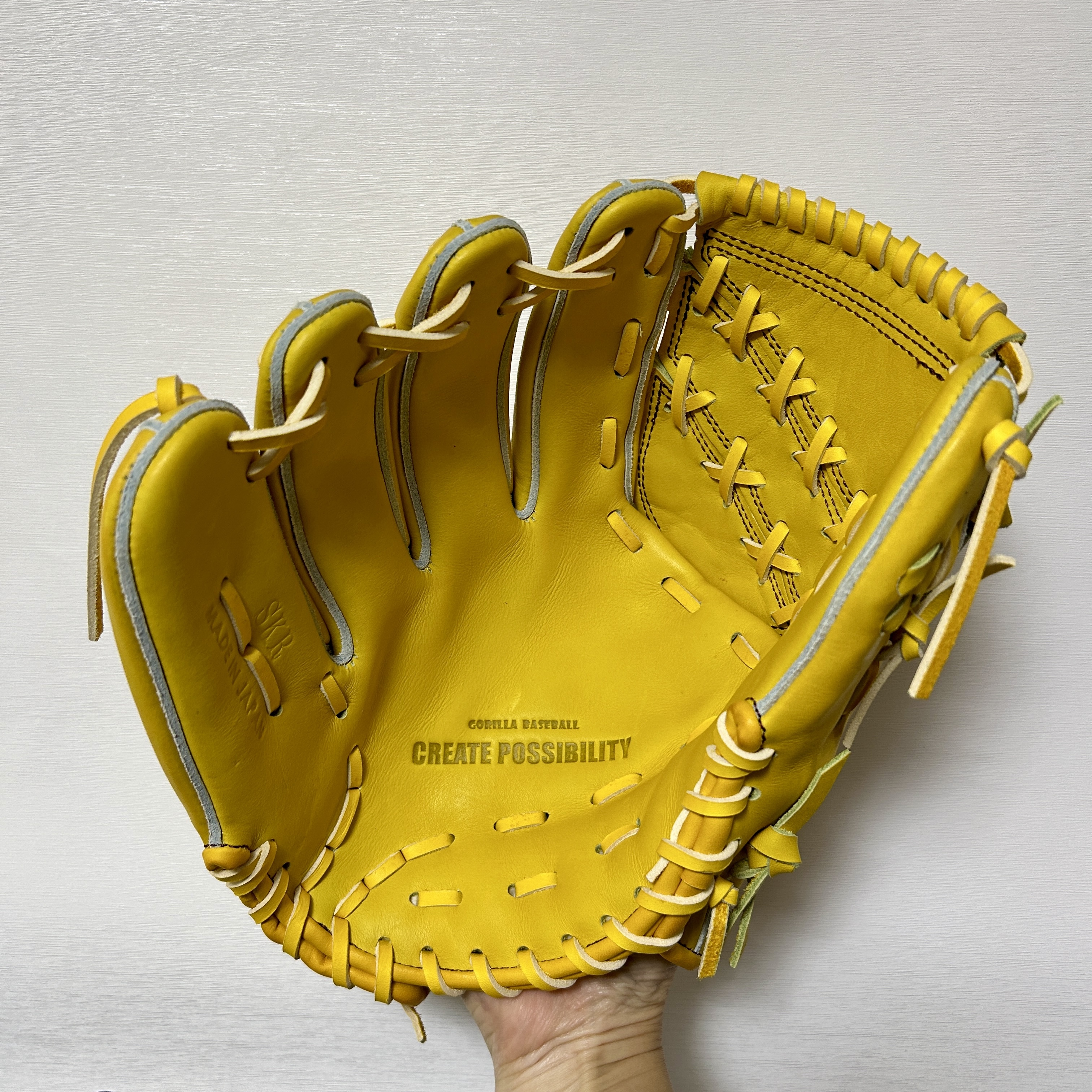 ごりら印の野球道具 猩猩  SKR 標準上肩式  適用 硬式 投手手套 左投