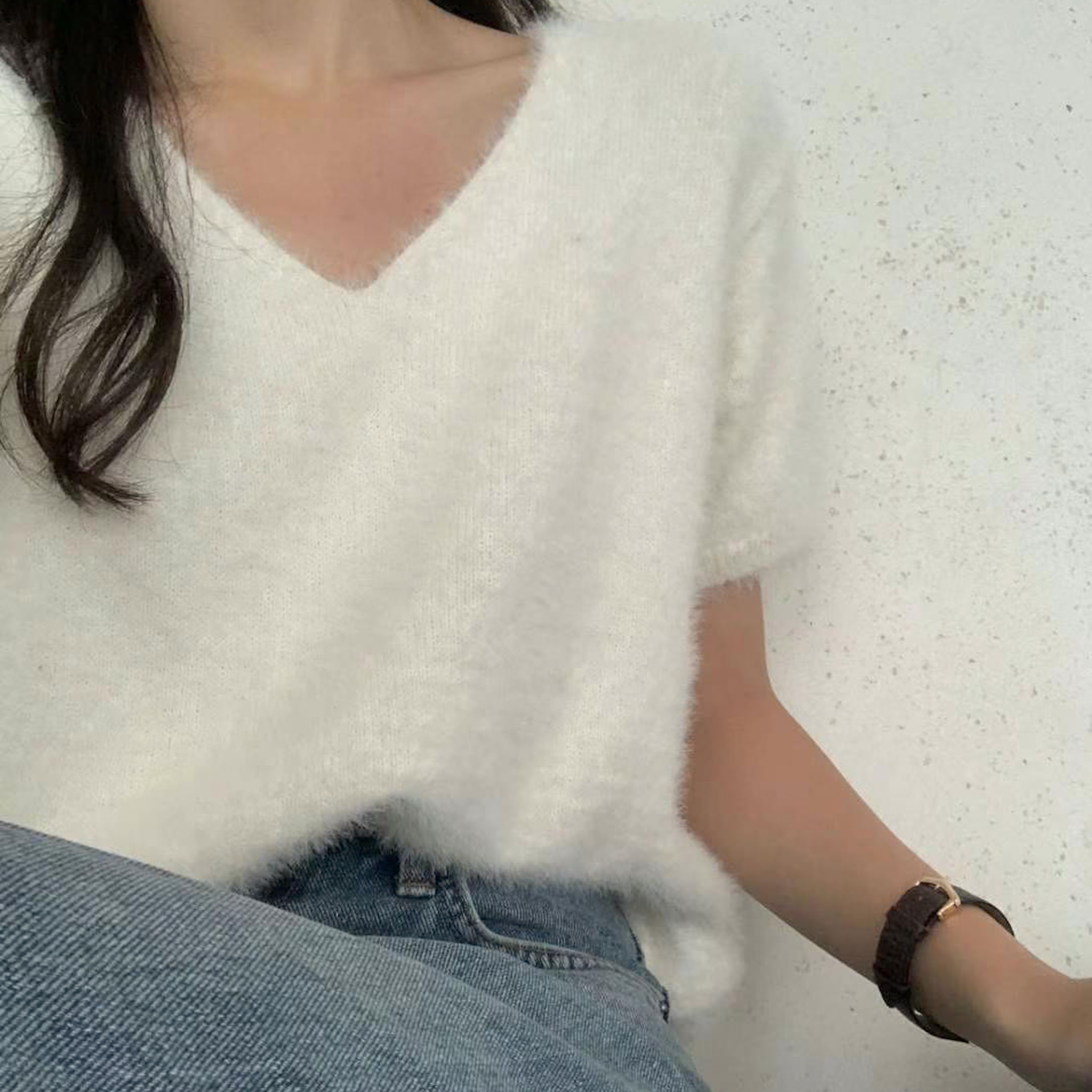 J30想包色氛圍十足軟糯V領短袖衣(白/粉/淺灰)