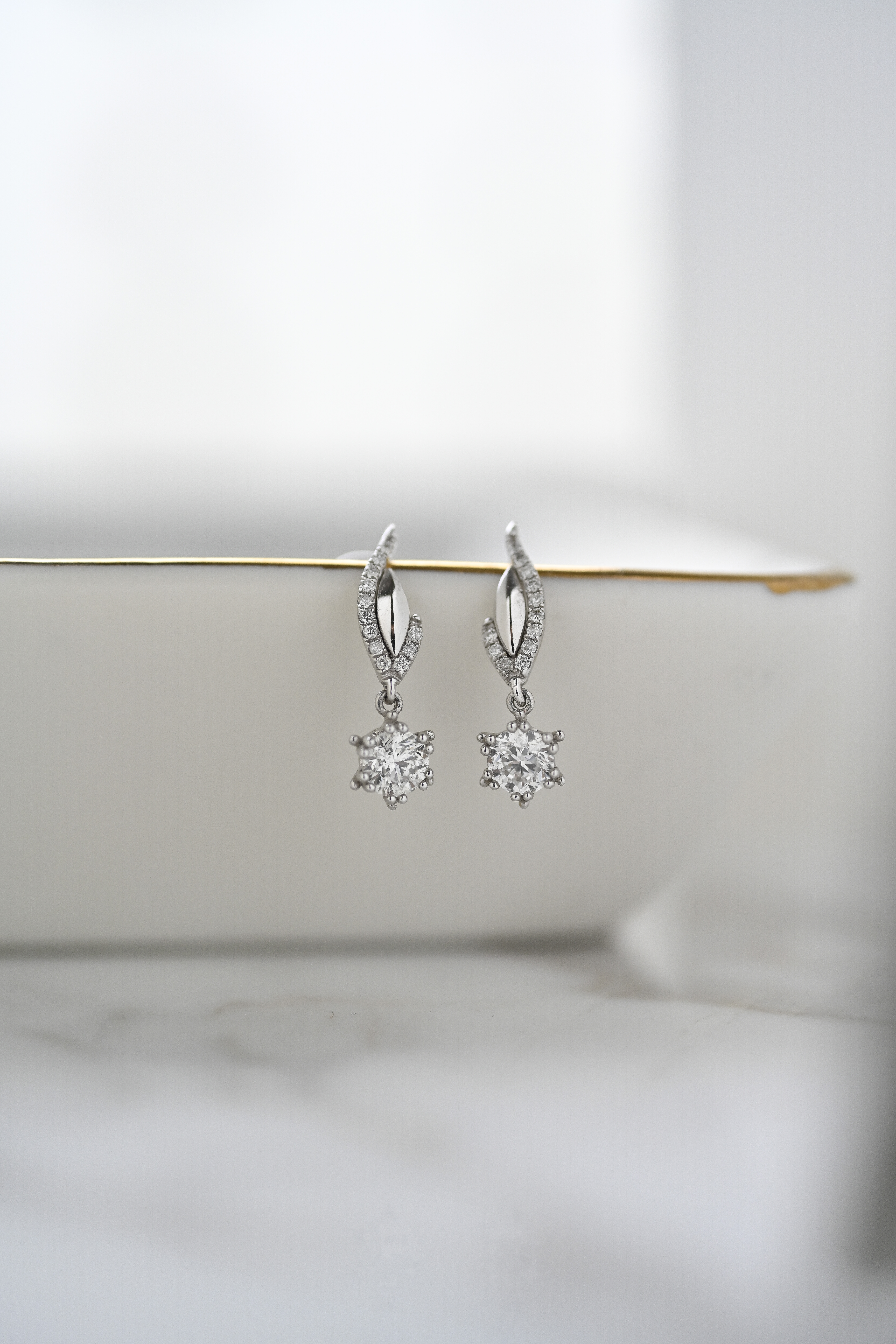 18K 0.60ct Diamond Earring