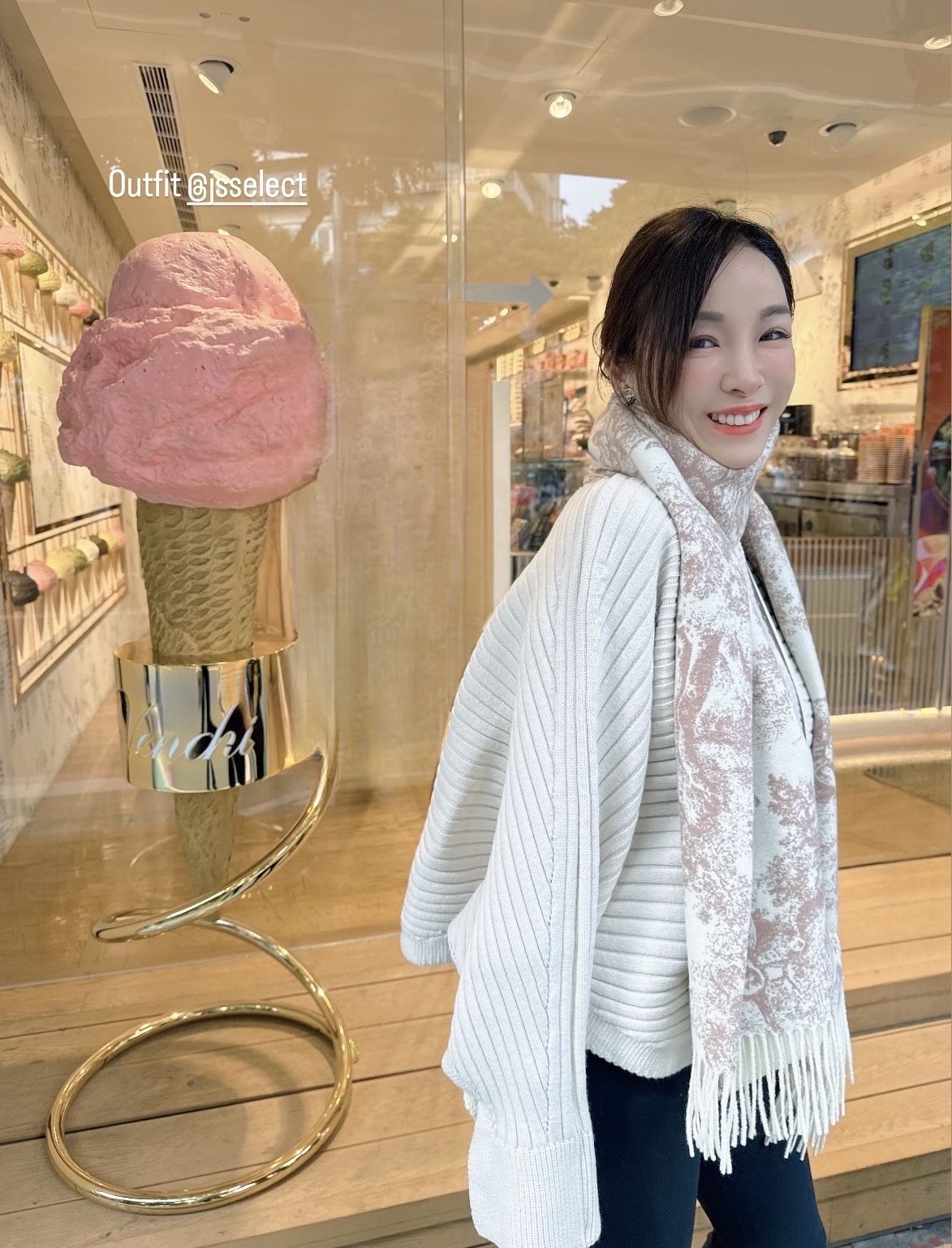 日常鬆弛感！立領坑條針織上衣(可開襟)