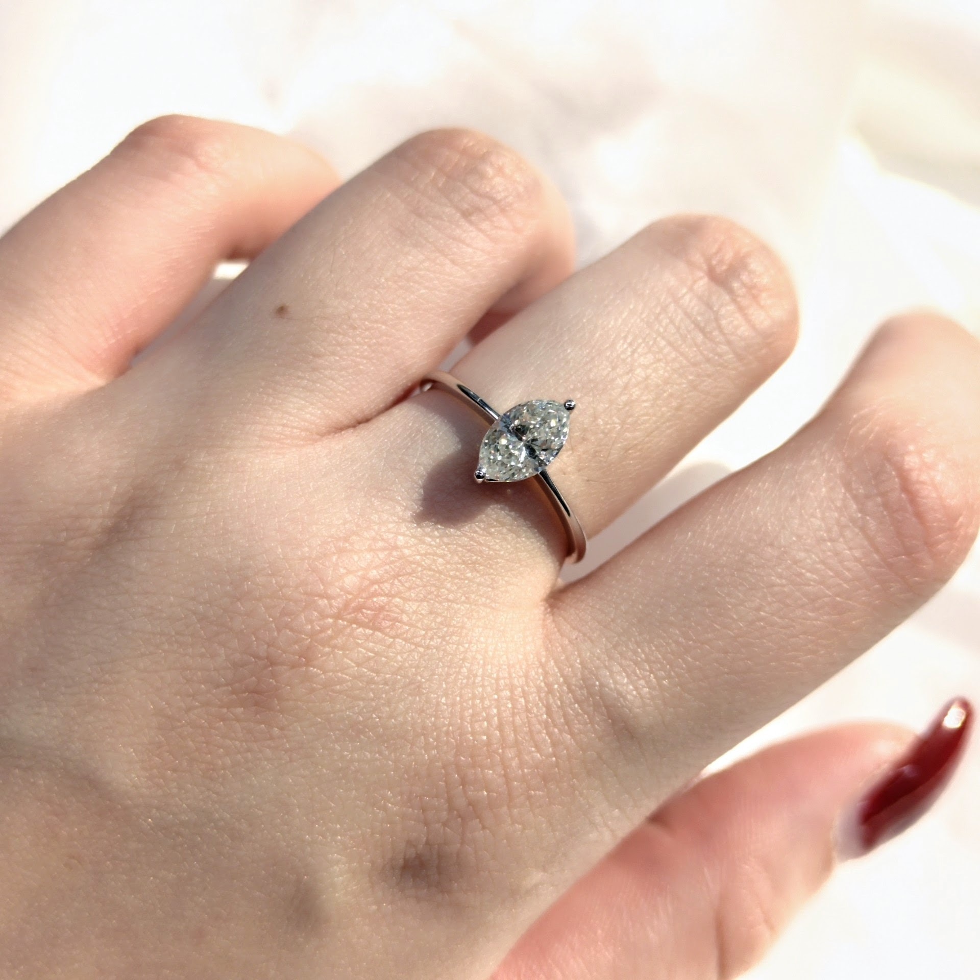 18K White Gold 0.85ct Marquise Cut Diamond Ring