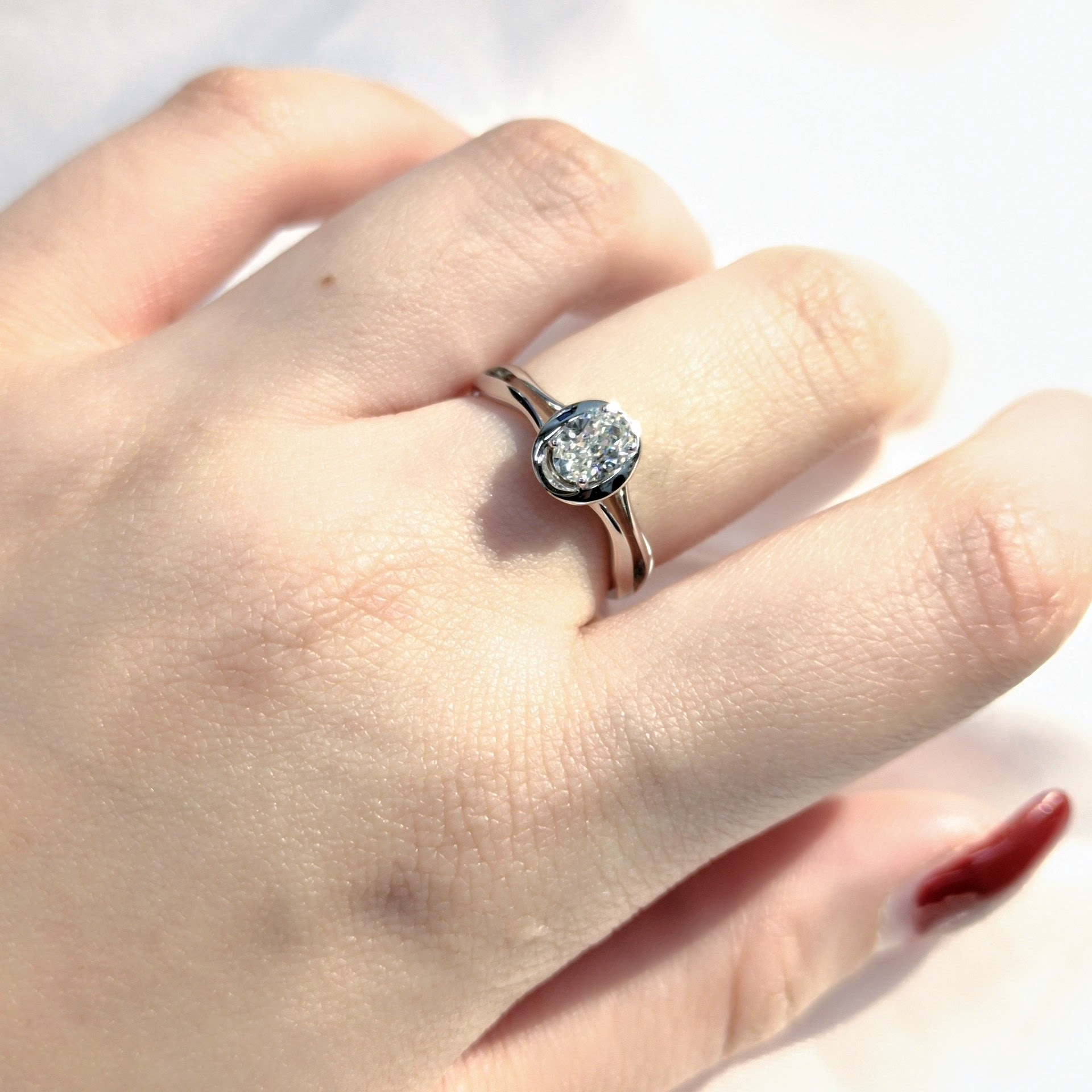 18K White Gold 0.42ct Oval Cut Diamond Ring