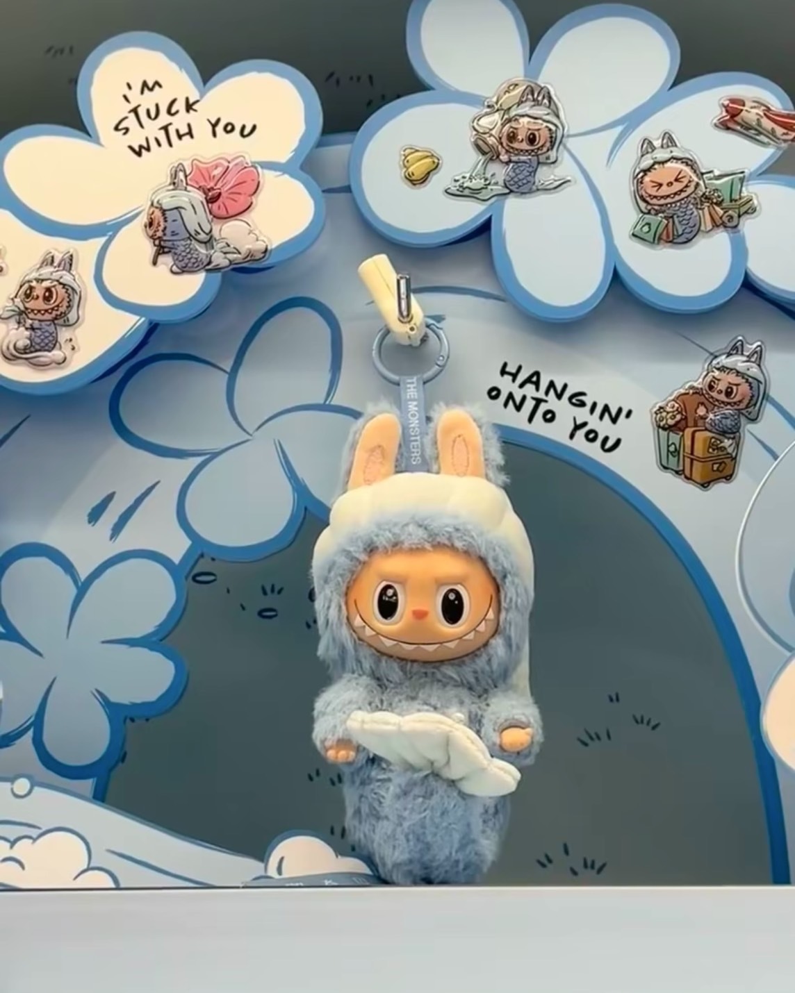 預購】POP MART LABUBU 新加坡限定吊飾PPMT24060055