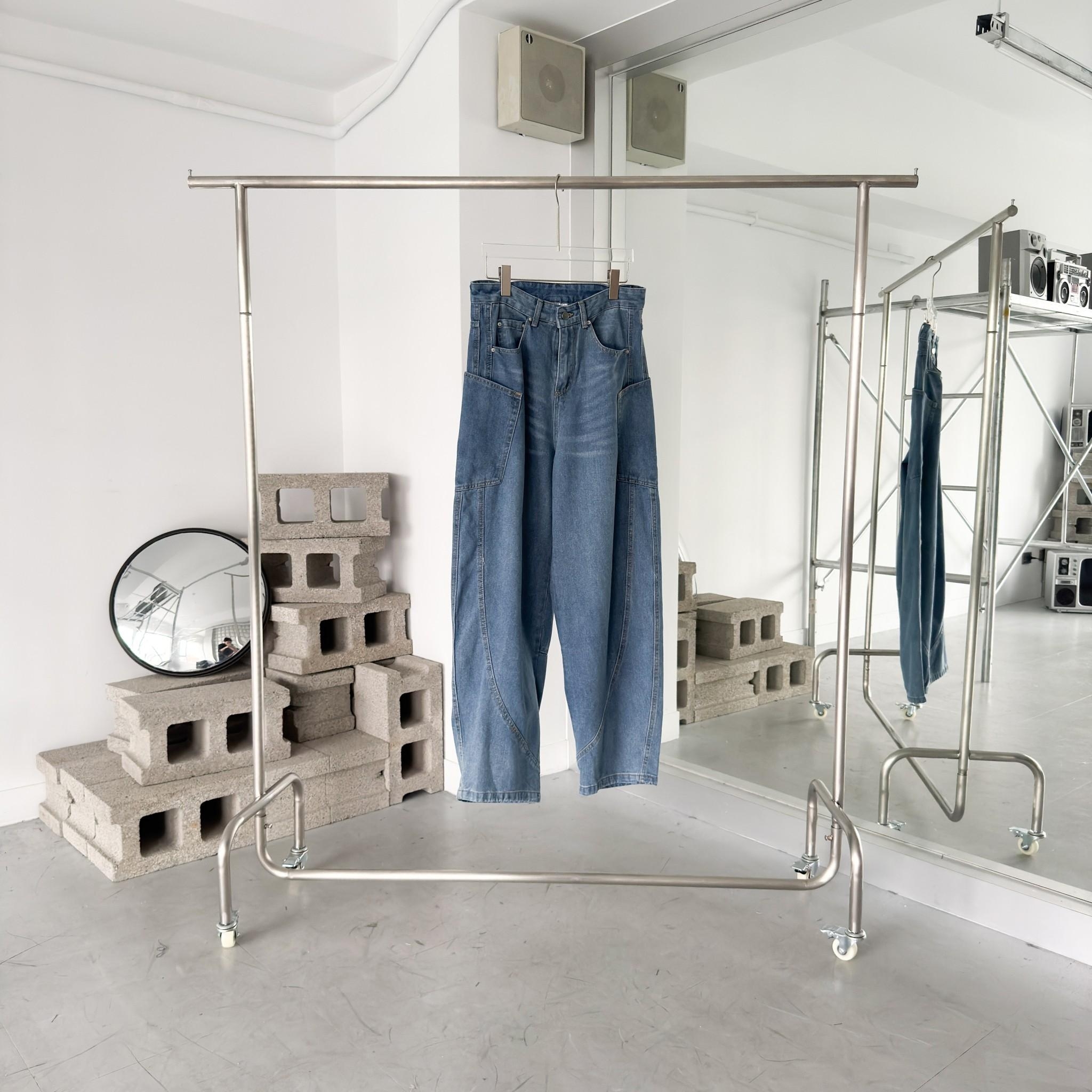 彎刀落地牛仔褲 80789