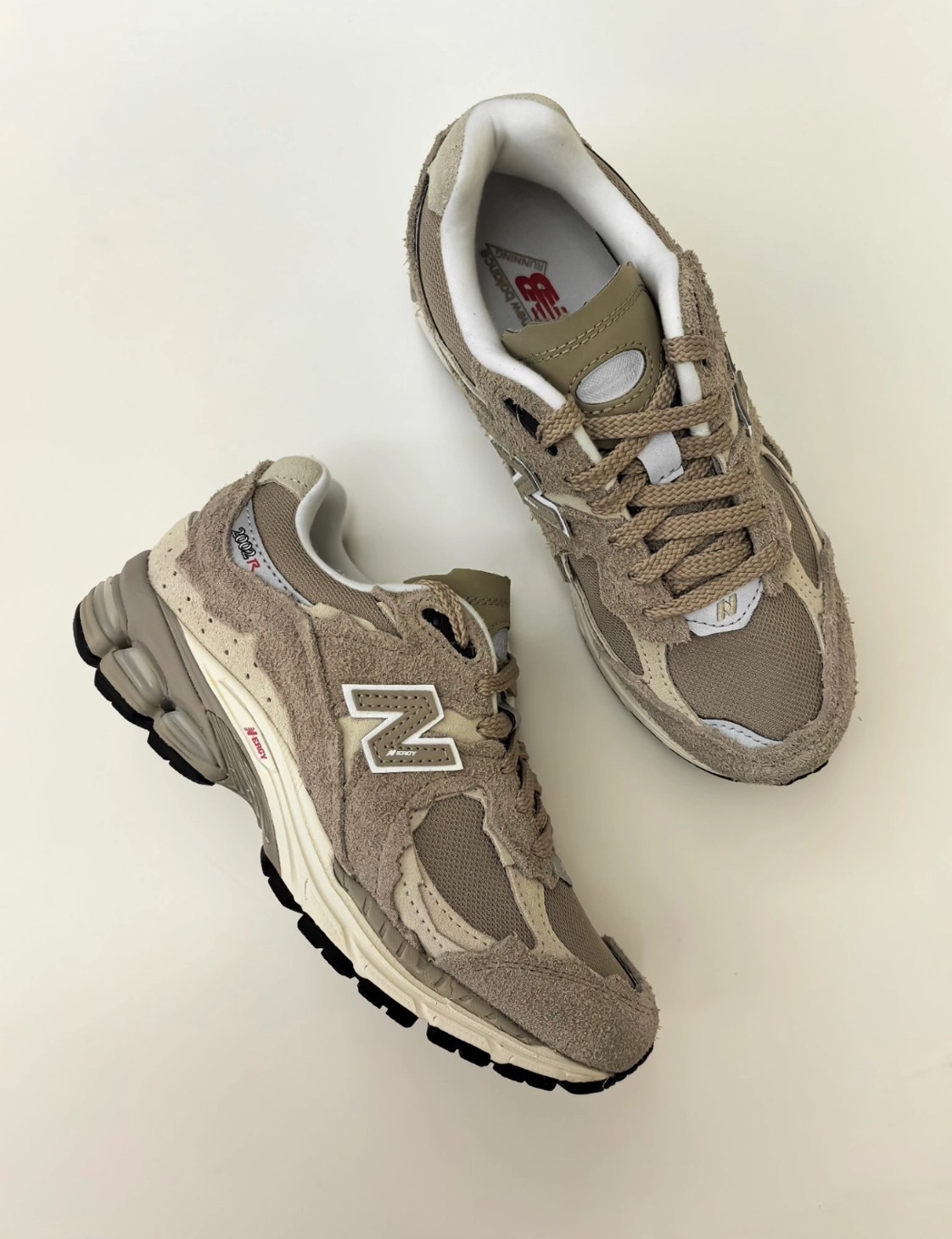 【代購】New Balance NB 2002R 淺卡其 運動鞋 休閒鞋 M2002RDL