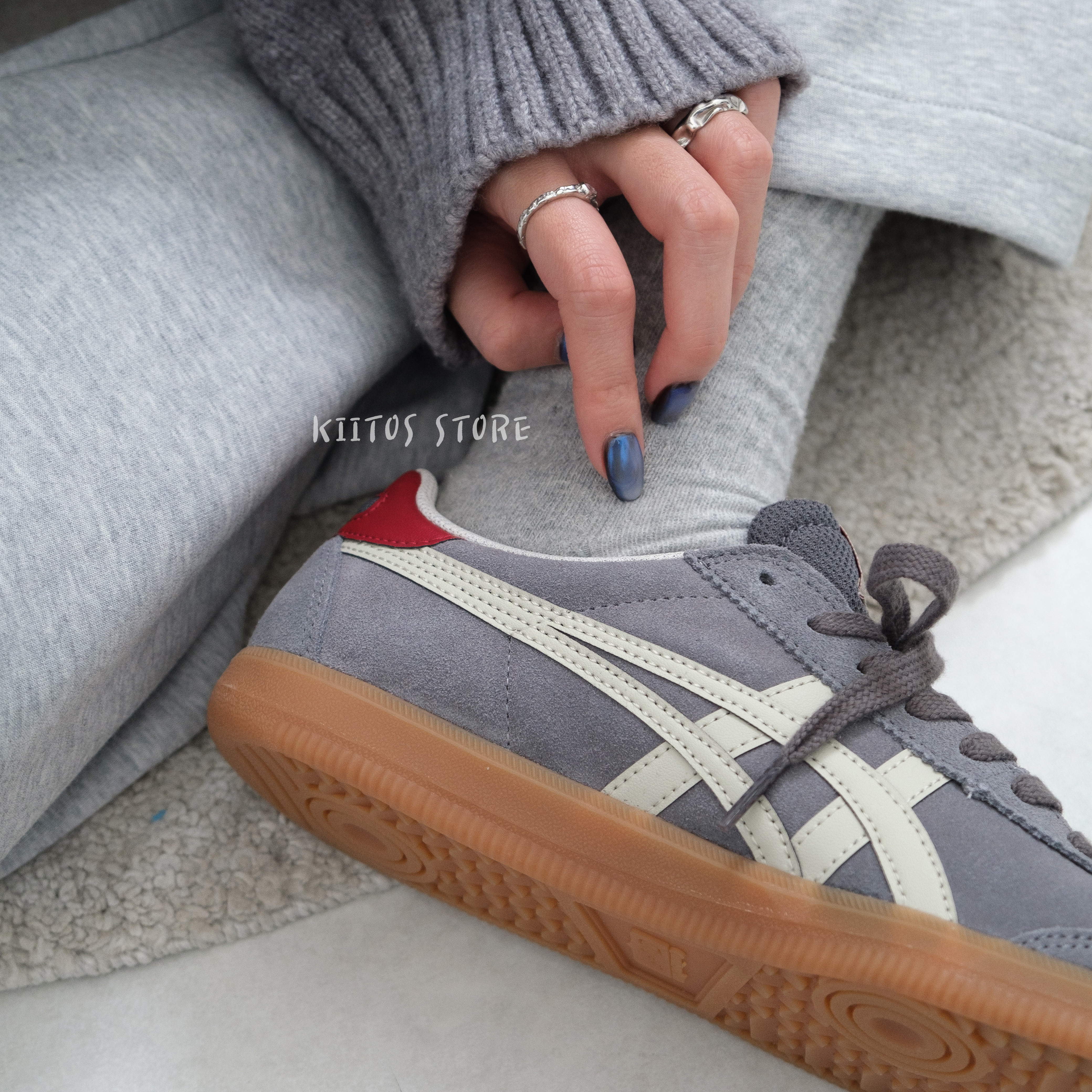 Onitsuka Tiger Taiwan / 鬼塚虎| . 米底銀色虎爪紋MEXICO 66 SD