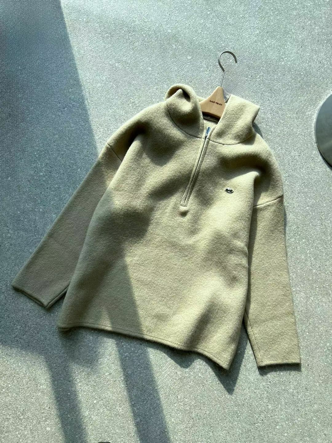 淨色半拉鍊針織衫 And More-061T