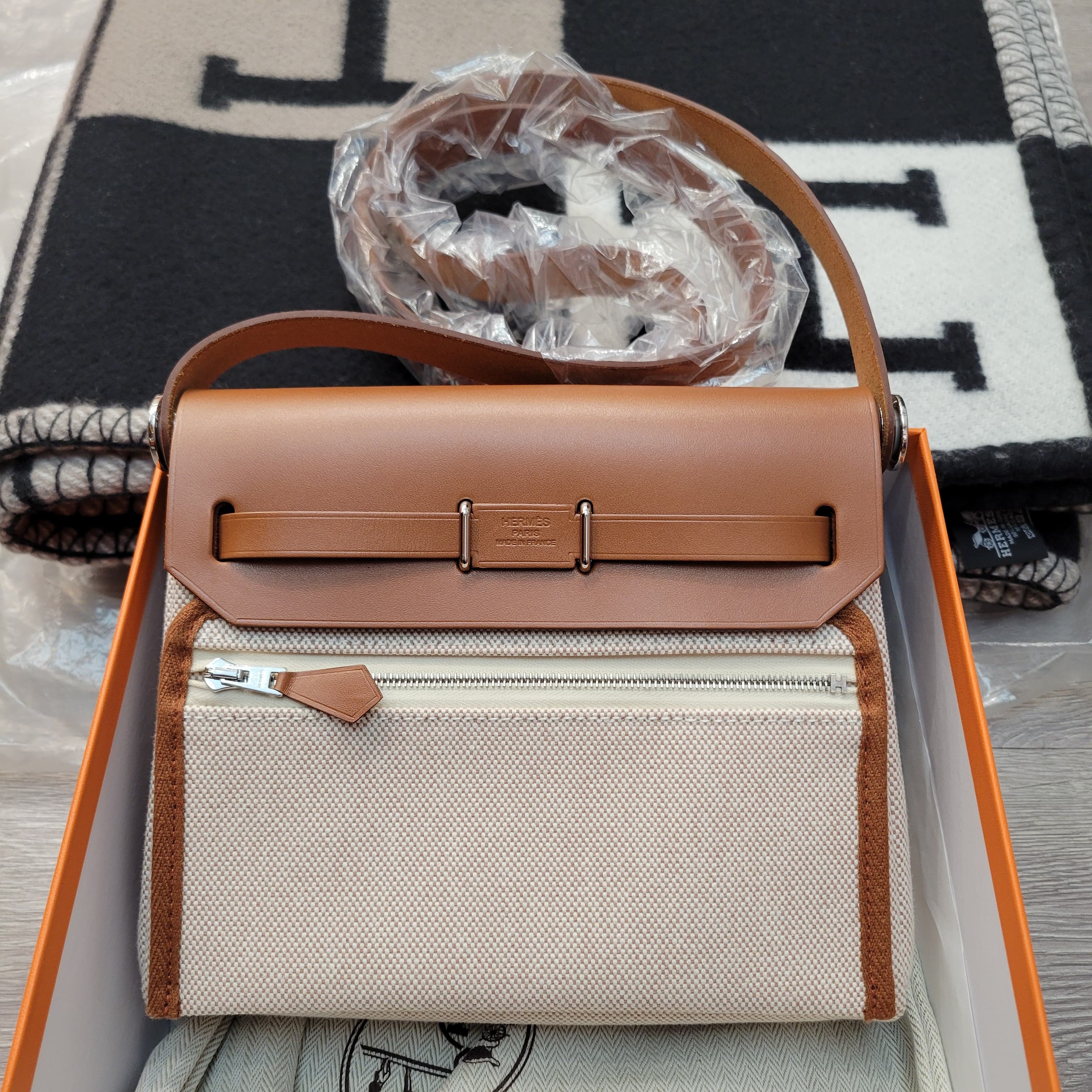 HERMES HERBAG ZIP 20 écru / beige / fauve CK MINI 銀扣