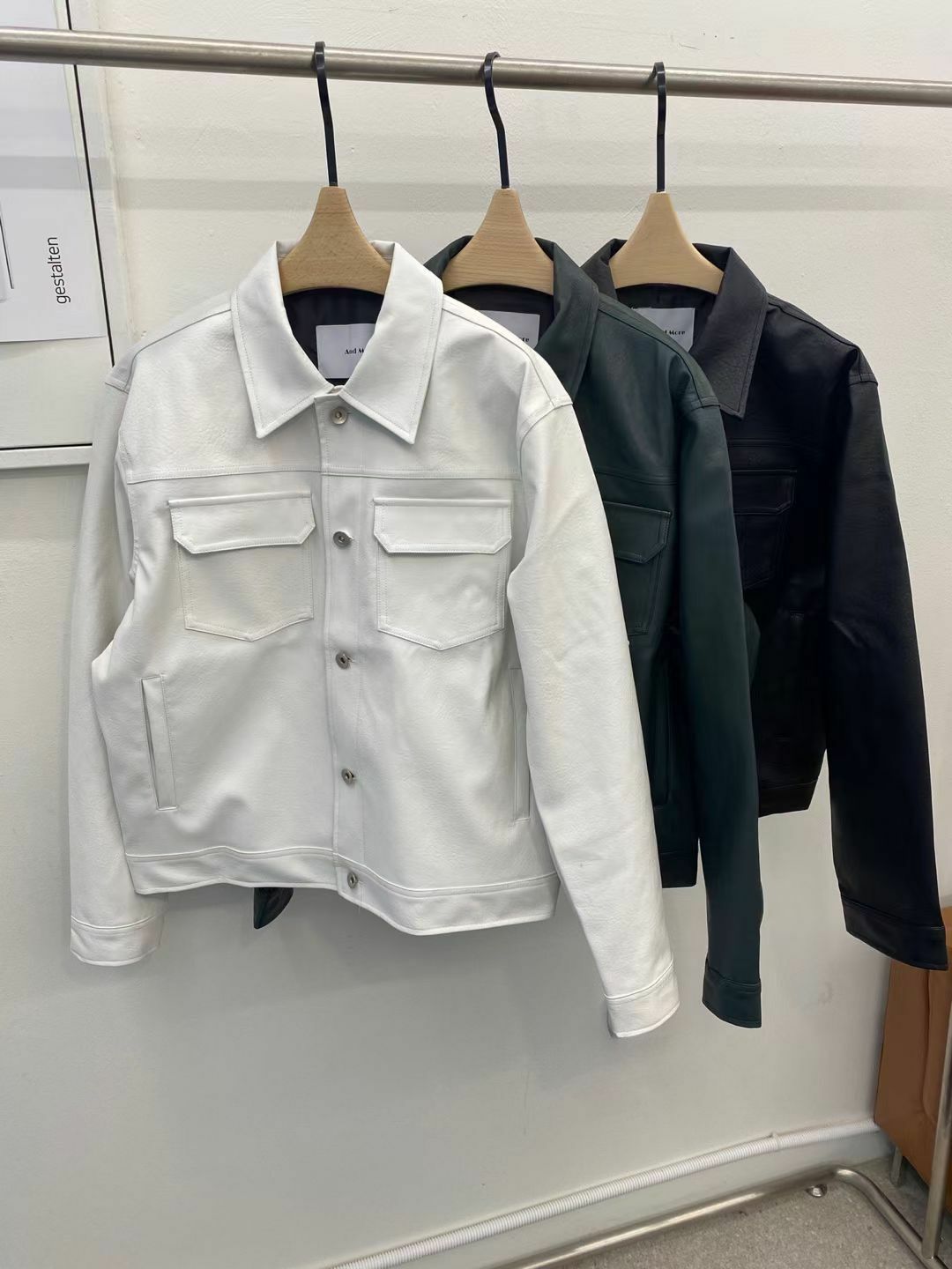 反領開胸合成皮褸 And More-067JK