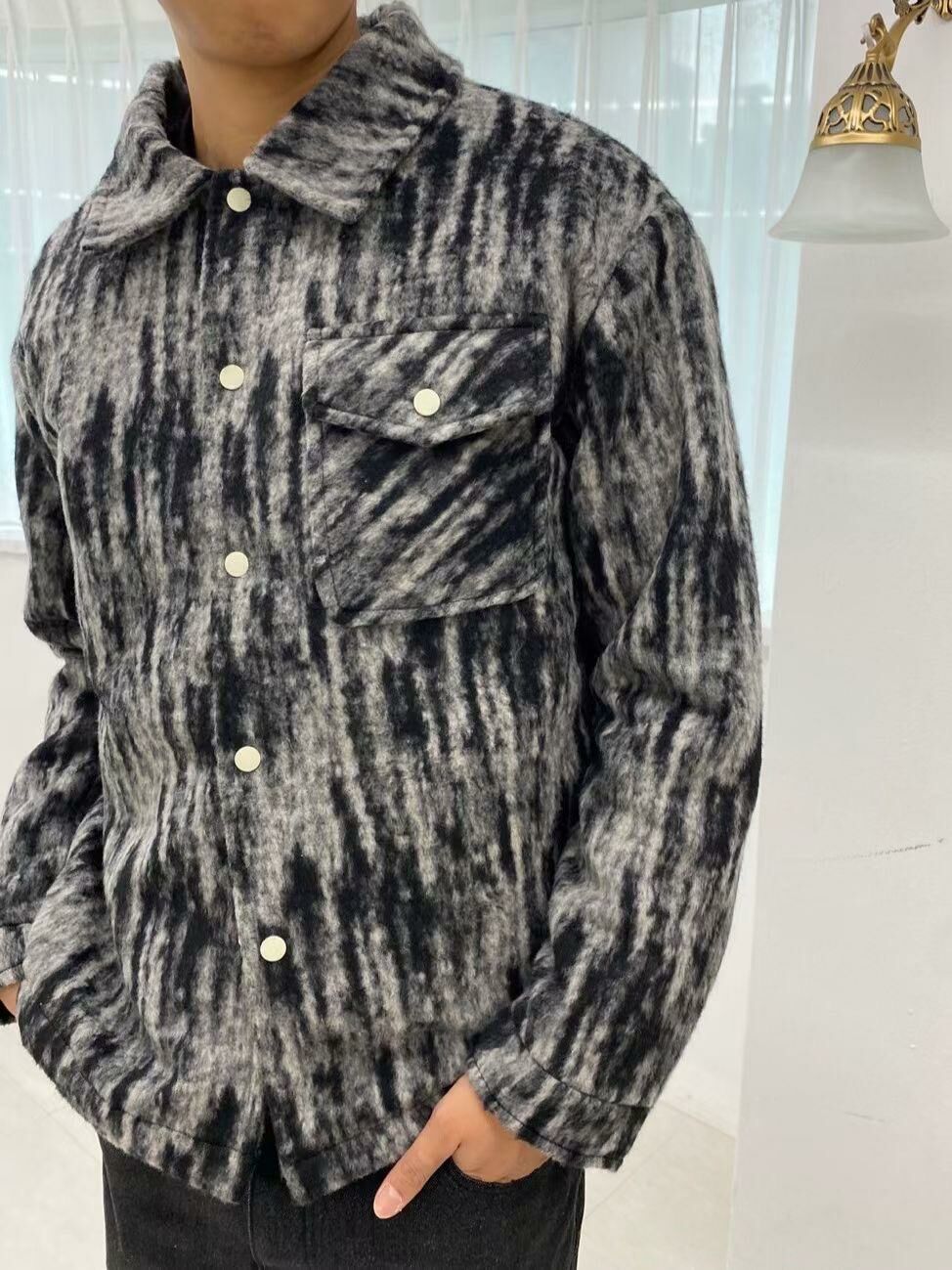 混色長袖恤衫 And More-072JK