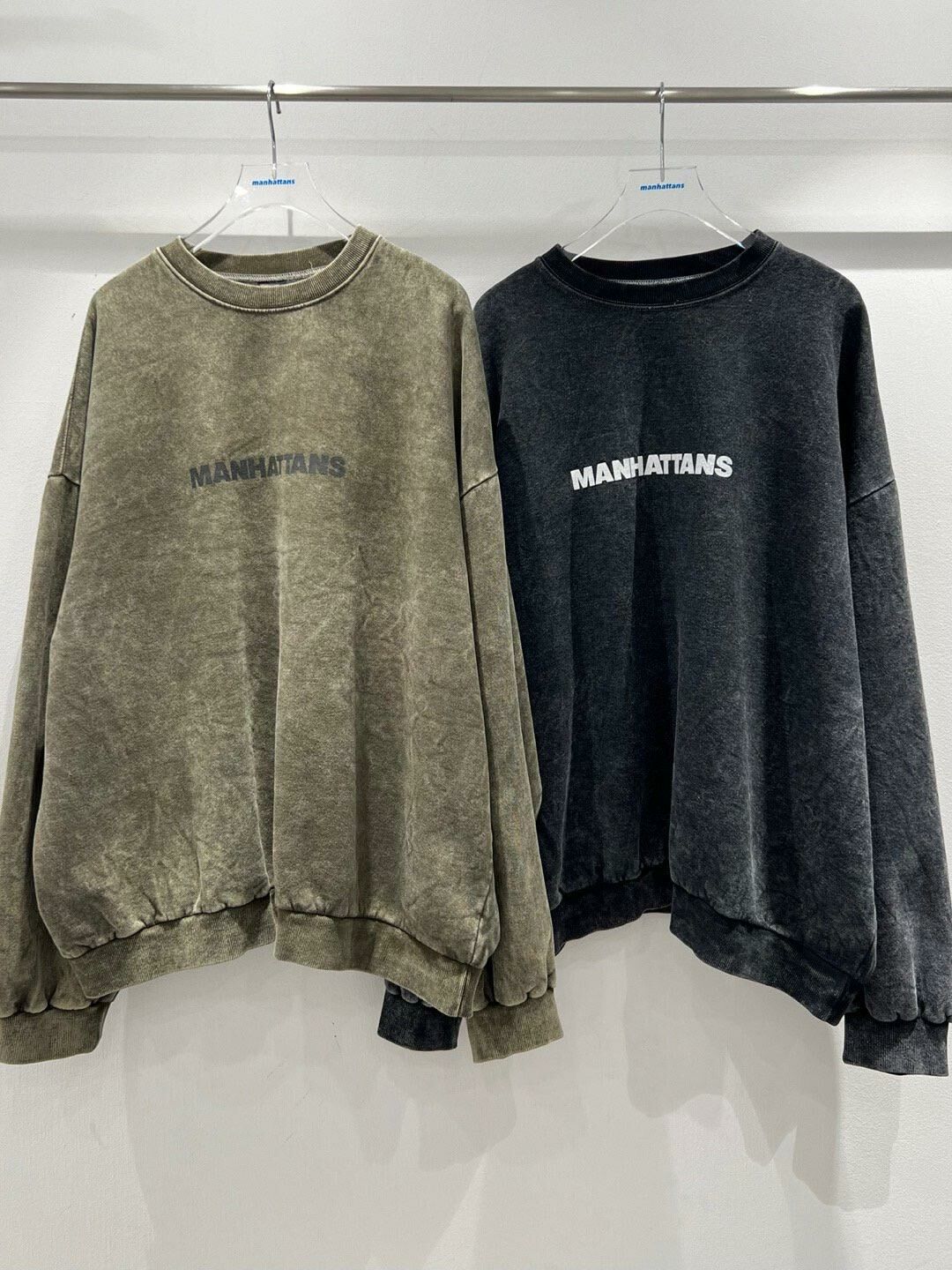 洗水英文字衛衣 manhattans-027T