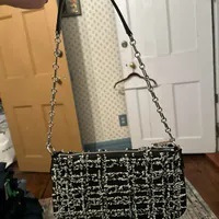 [S] MICHAEL KORS 32S4S8EW6C MD CHAIN POUCHETTE,BLACK, 196237775603 (SMK1123)