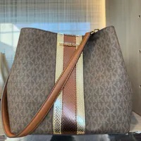 [S] MICHAEL KORS 35F4G3FS2B PRATT MD BUCKET SHOULDER,BROWN, 197853080638 (SMK1128)