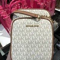[S] MICHAEL KORS 35F1GTVC2B JET SET TRAVEL MD NS CHAIN XBODY,VANILLA, 194900655788 (SMK1135)