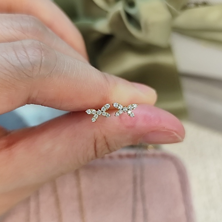 18K黃金鑽石蝴蝶造型耳環
