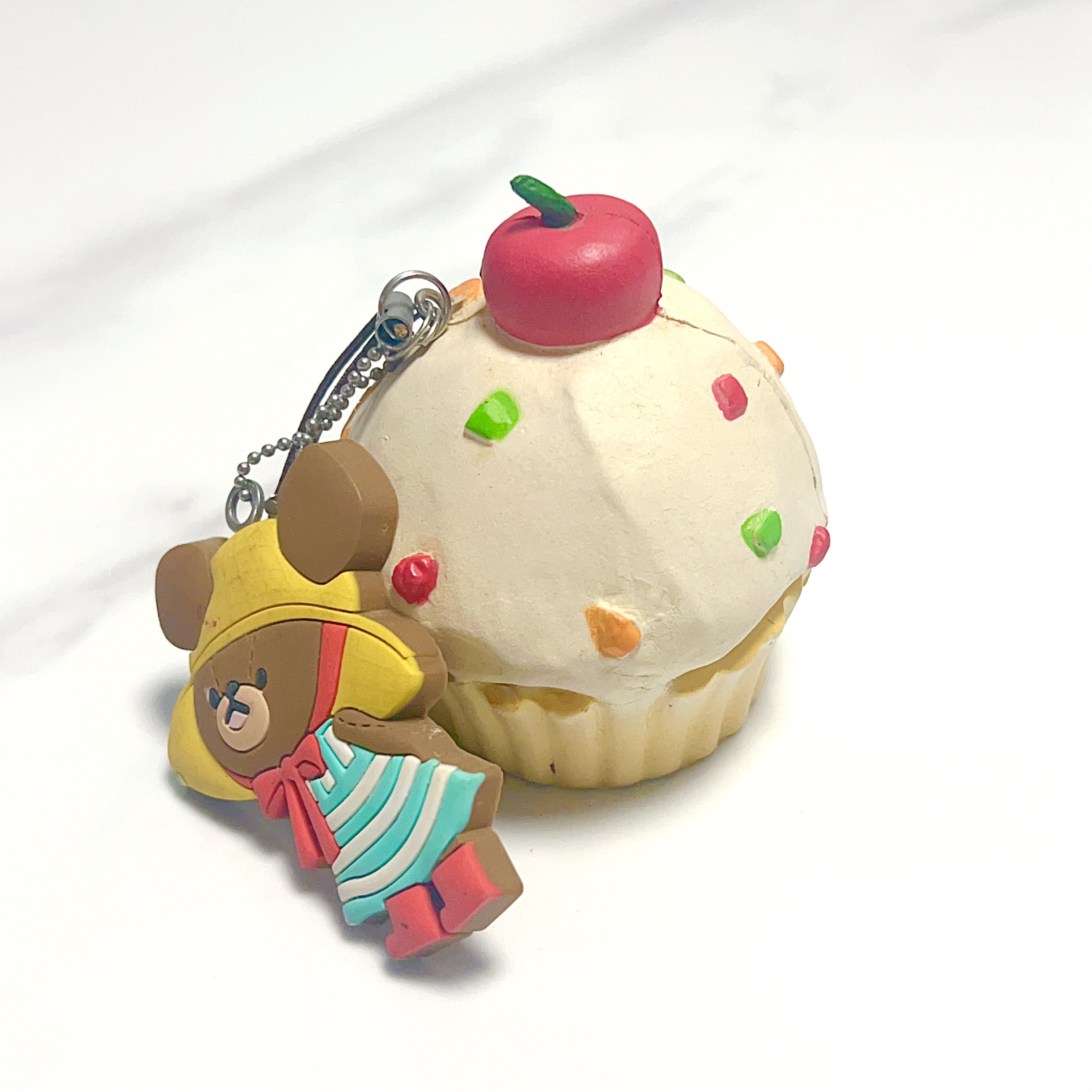 Rare Bear school cupcake squishy