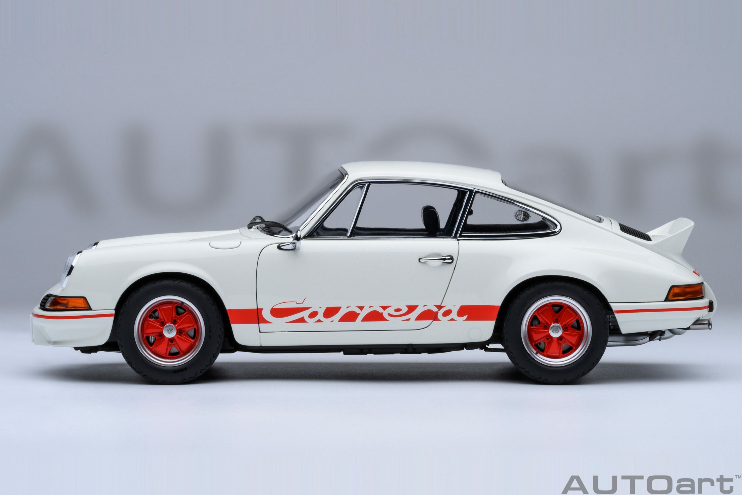預訂 (訂金$300) (預訂價$1584): 1/18 AUTOART PORSCHE 911 CARRERA 2.7 RS "CIRCUIT WOLF"  (78026)