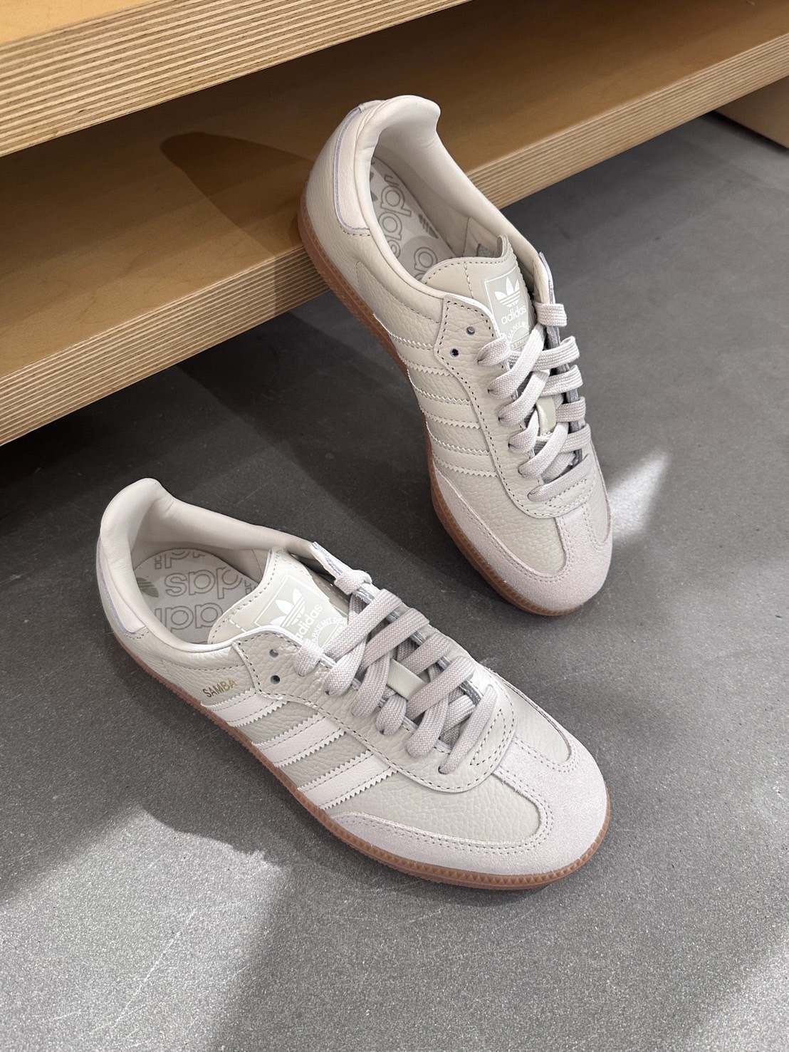 【零碼】ADIDAS SAMBA OG W 焦糖米灰 IE7013