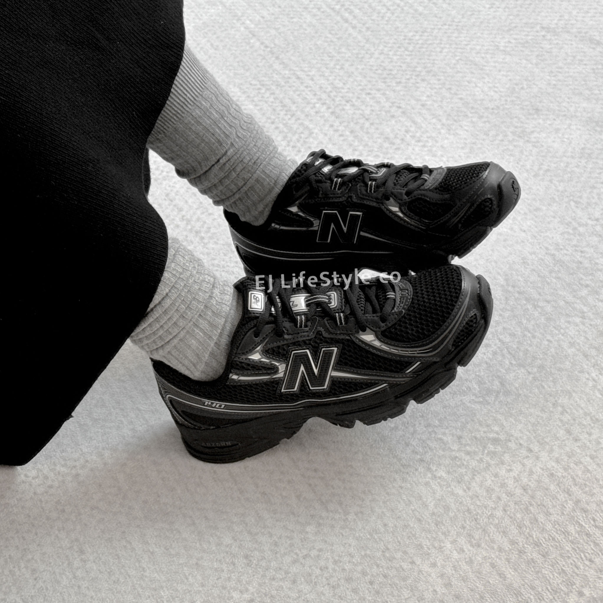 NEW BALANCE 740 黑灰銀 全黑 黑銀 復古 男女鞋 U740BM2  / 現貨+預購