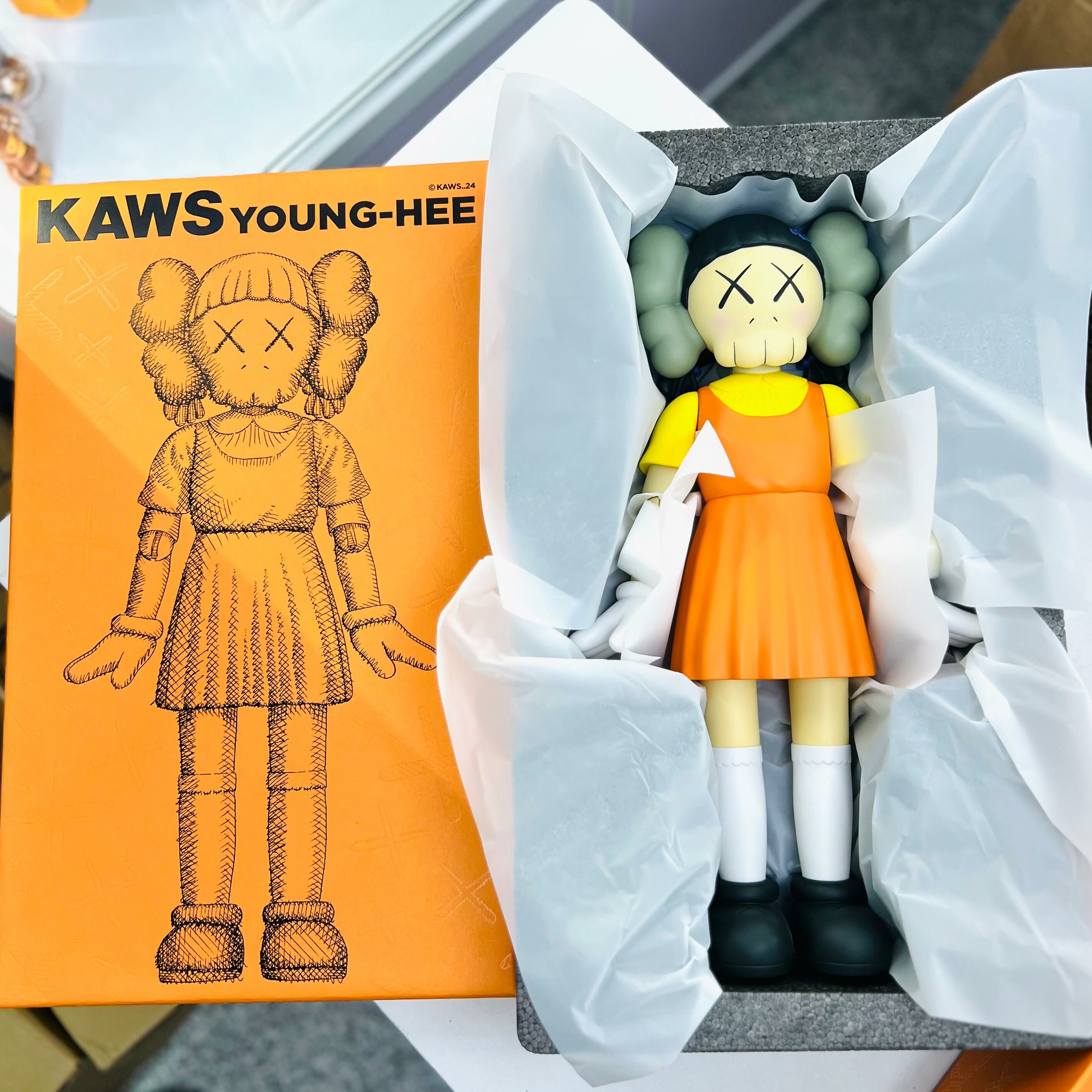 KAWS YOUNG-HEE Figure (Coloured)
