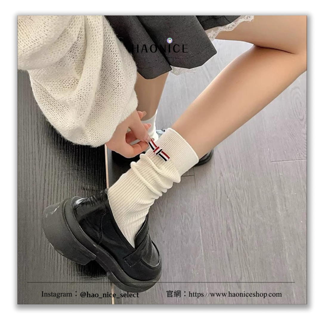 【HAO NICE 】美國🇺🇸奢侈品品牌 Thom Browne TB 純色搭配蝴蝶結造型🎀 高級感十足 百搭爆款❤️