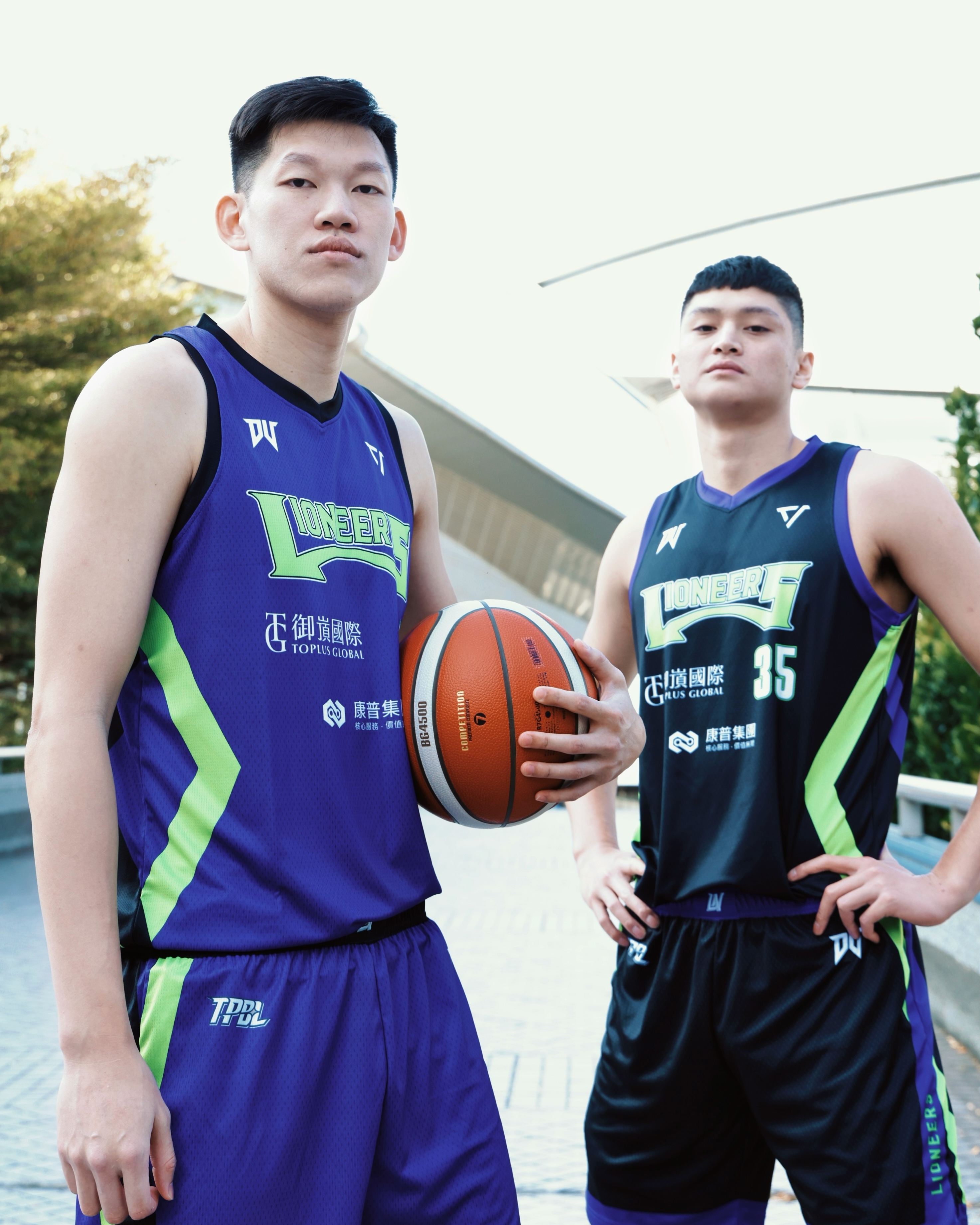 24-25 攻城獅風城物語主題球衣｜紫