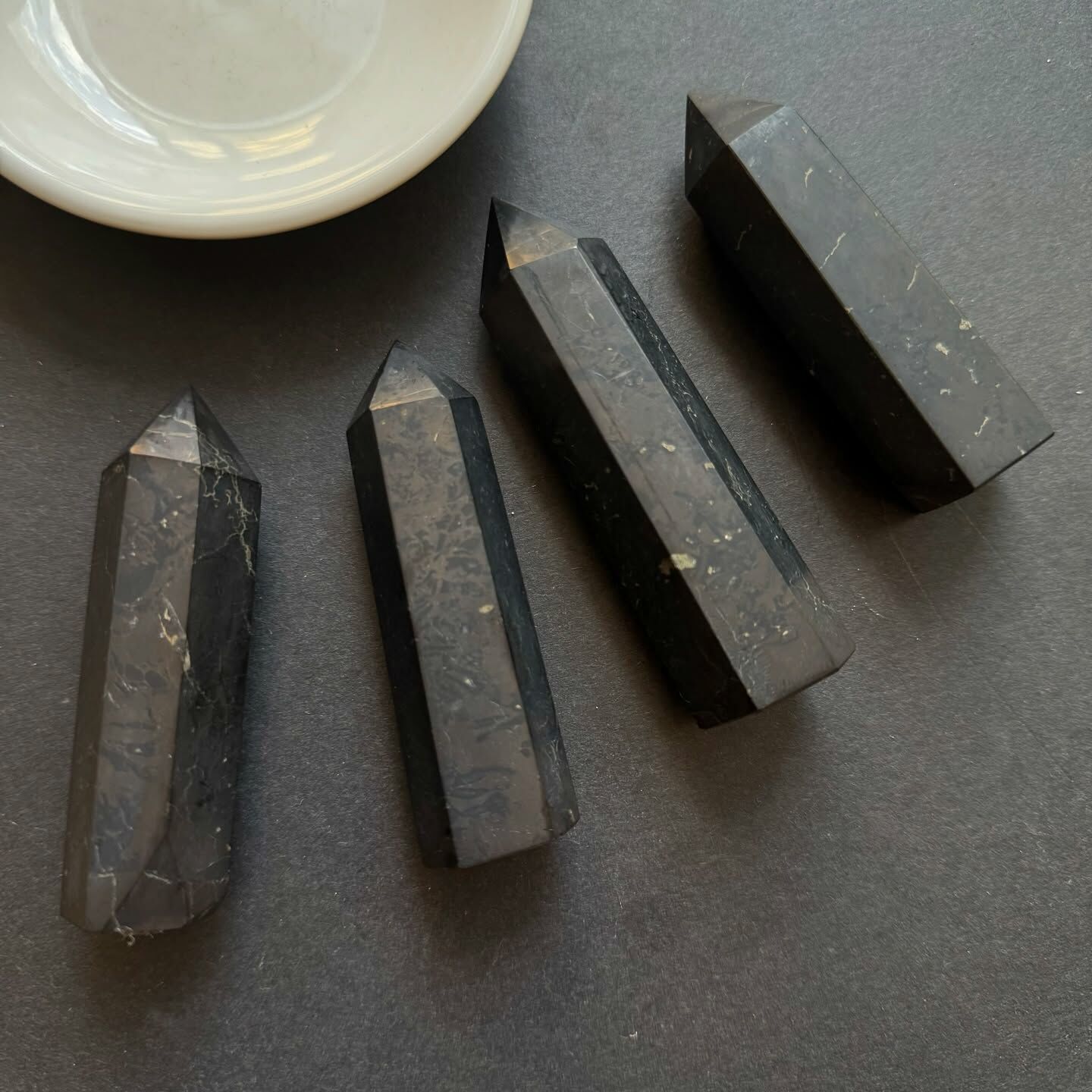 [原石] 次石墨共生黃銅礦