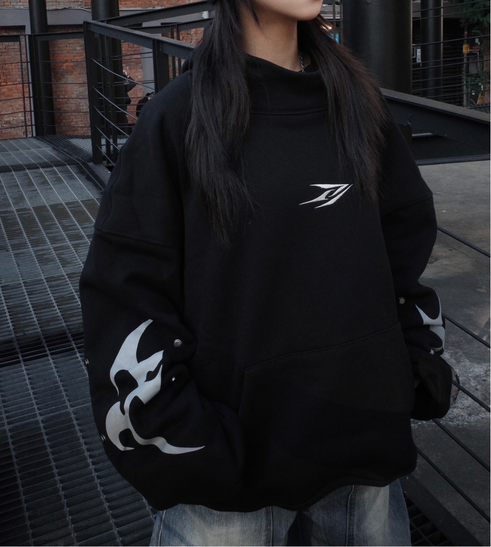 <快速出貨>WBI 世界搜查局 彼岸花 帽T黑