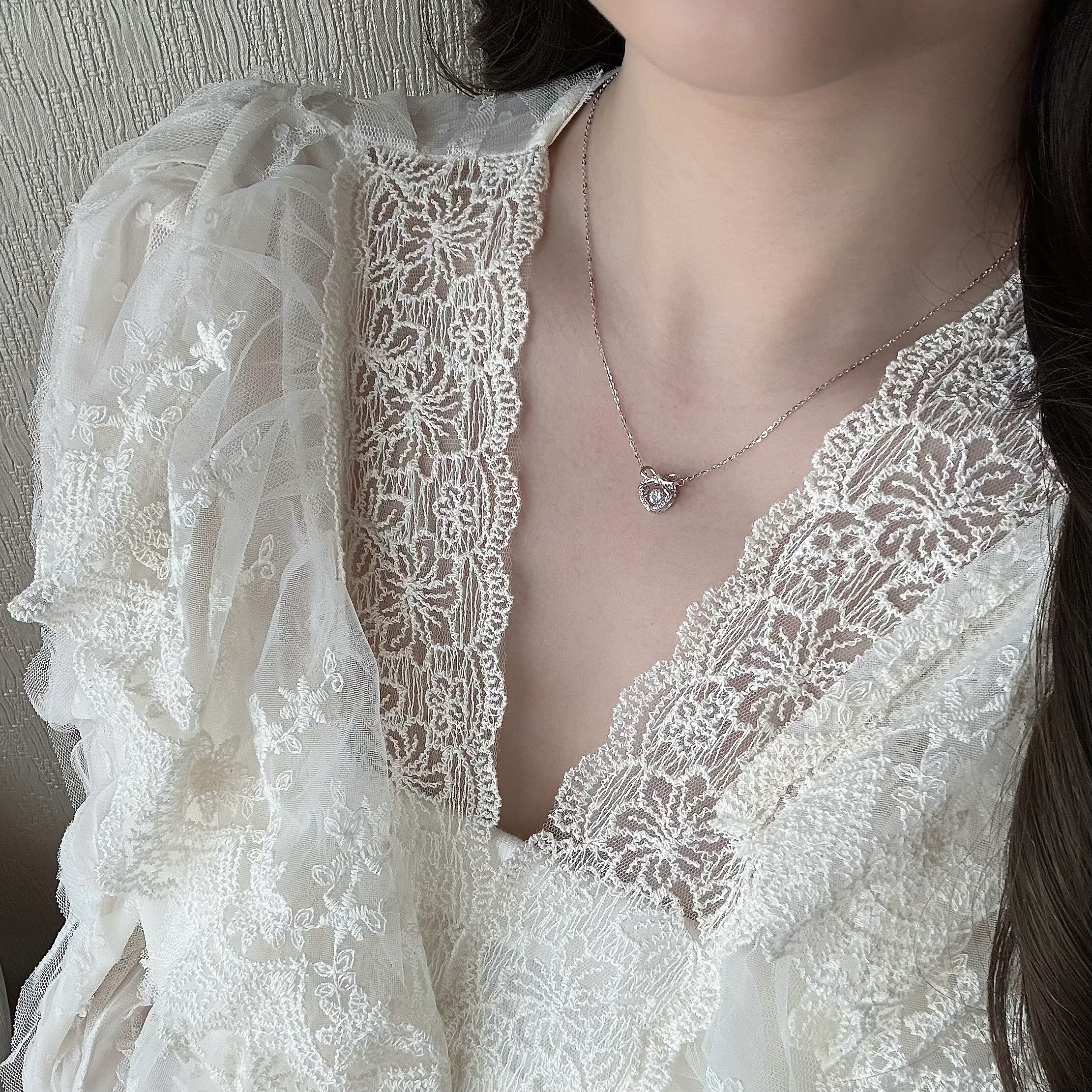 Q07【輕奢】排鑽蝴蝶結愛心靈動純銀鎖骨鏈