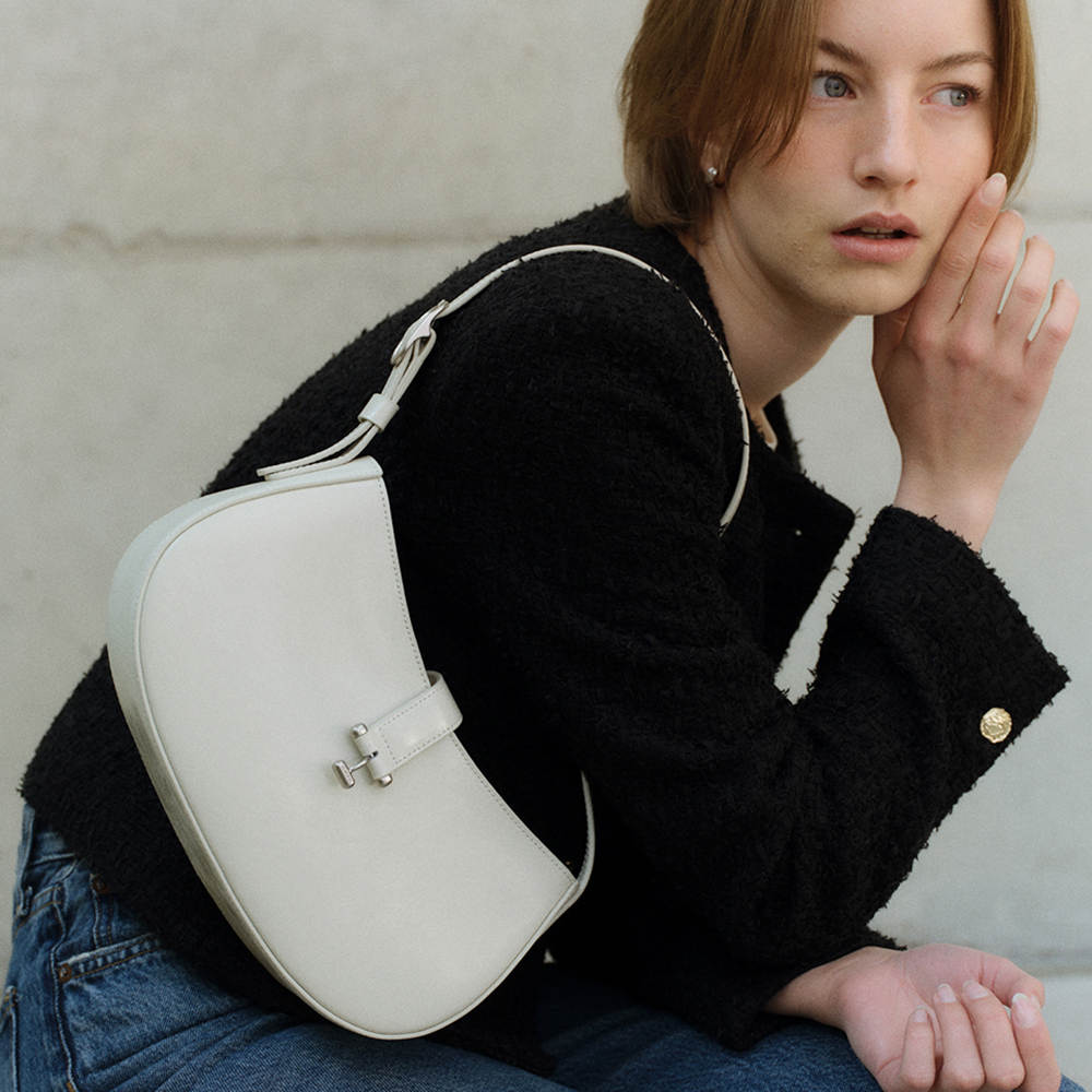 【demeriel】Tilda Hobo Bag_5colors Designer fashion, Seoul-fully created | W Concept
