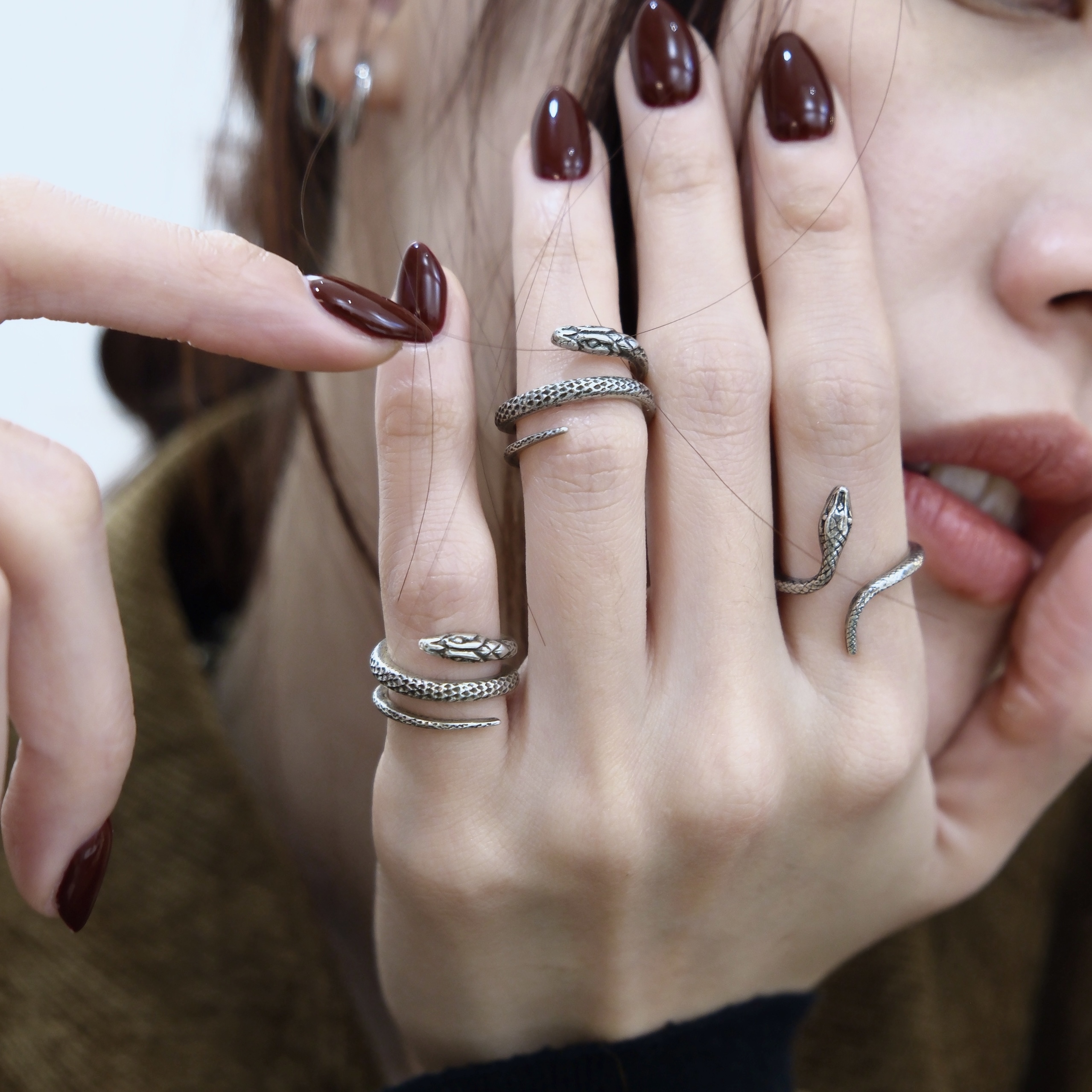 HELLES-DE PHALANGE SNAKE 蛇形戒