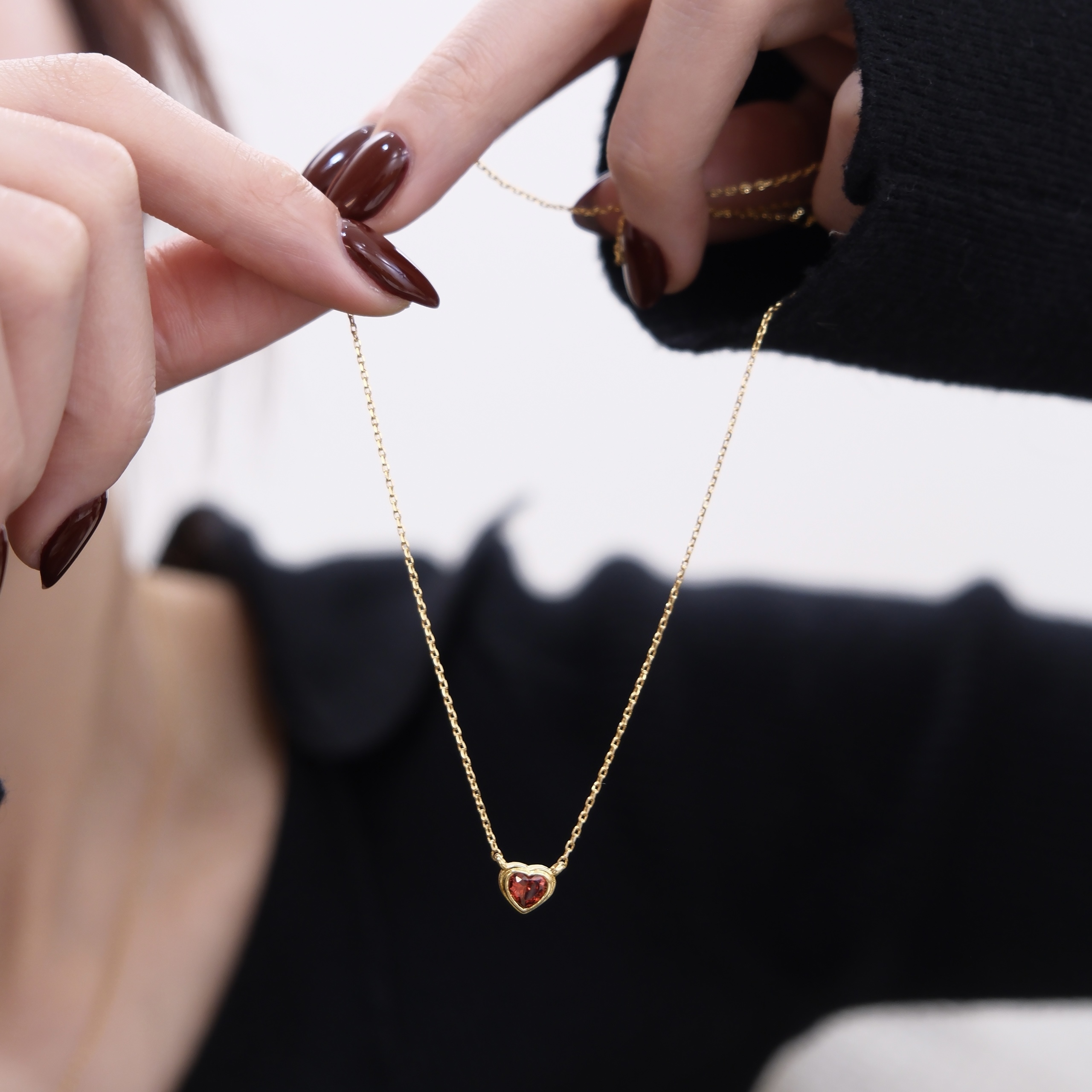 LISA ANGEL -紅石心形項鍊