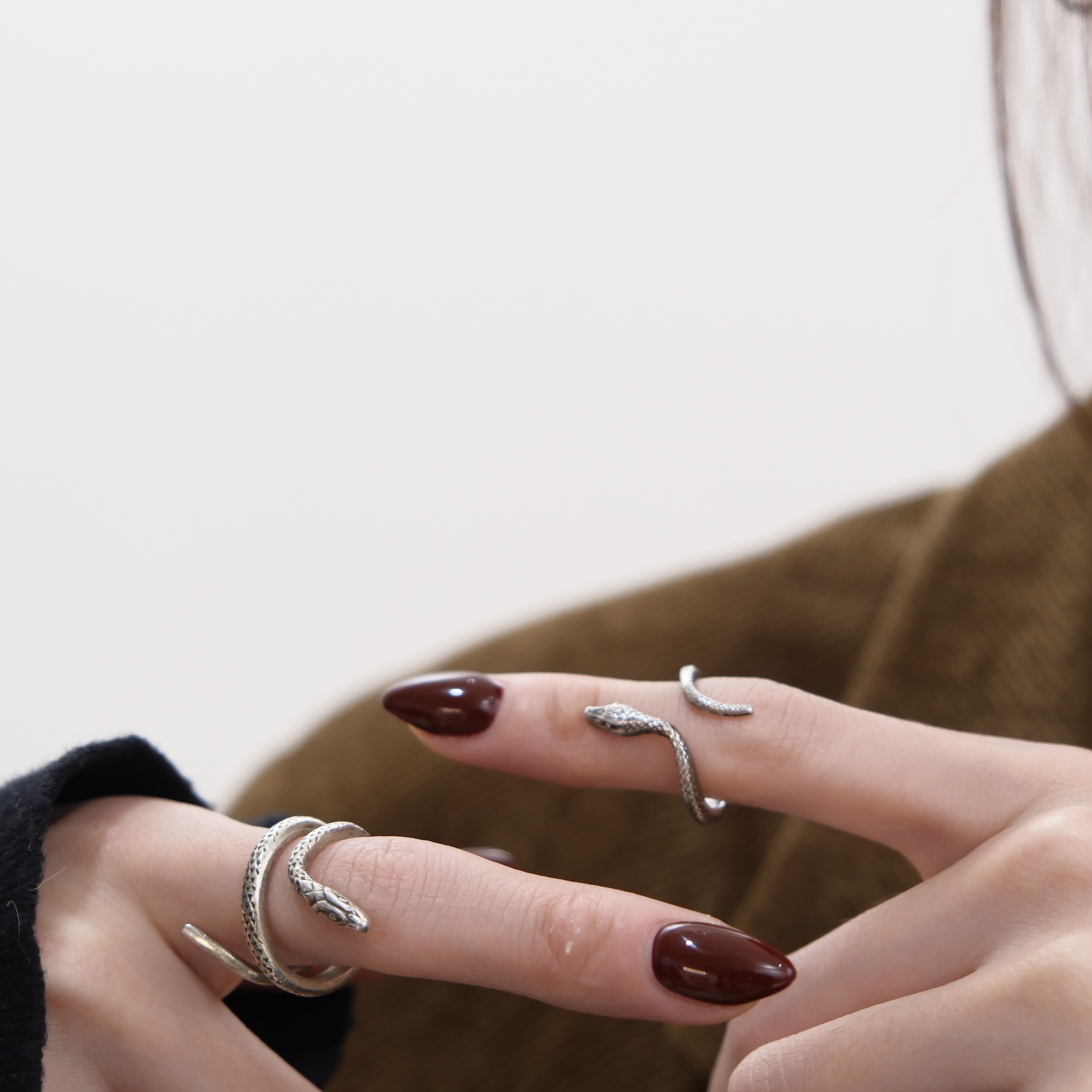 HELLES-SNAKE 蛇形戒