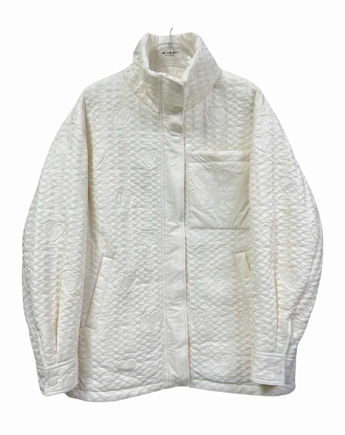 BD15302D1 雲朵心壓紋立領外套 (2色)